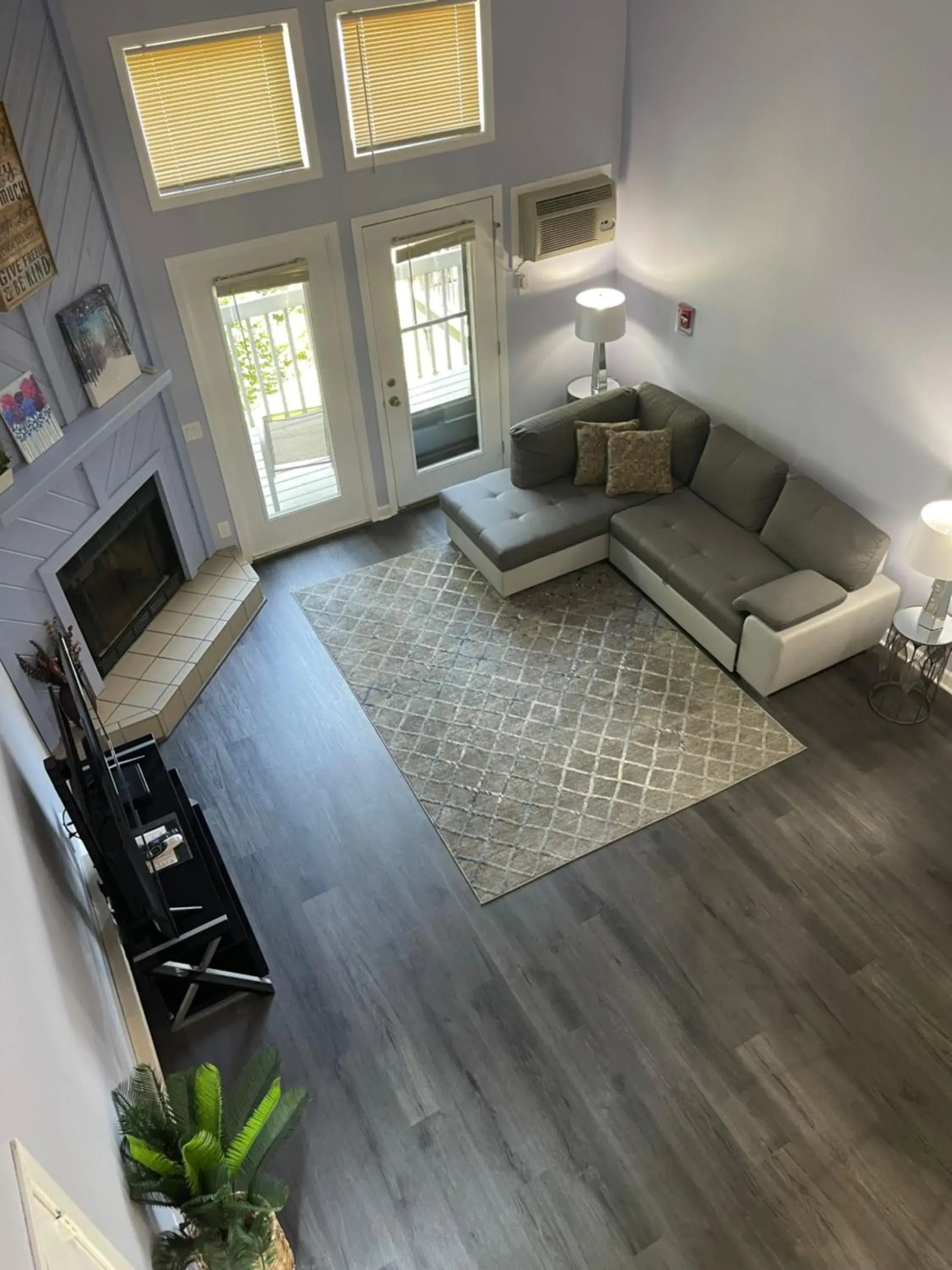 Two Bedroom Loft - Lakeside in Caribbean Club Resort Two Bedroom Loft - Lakeside in Caribbean Club Resort