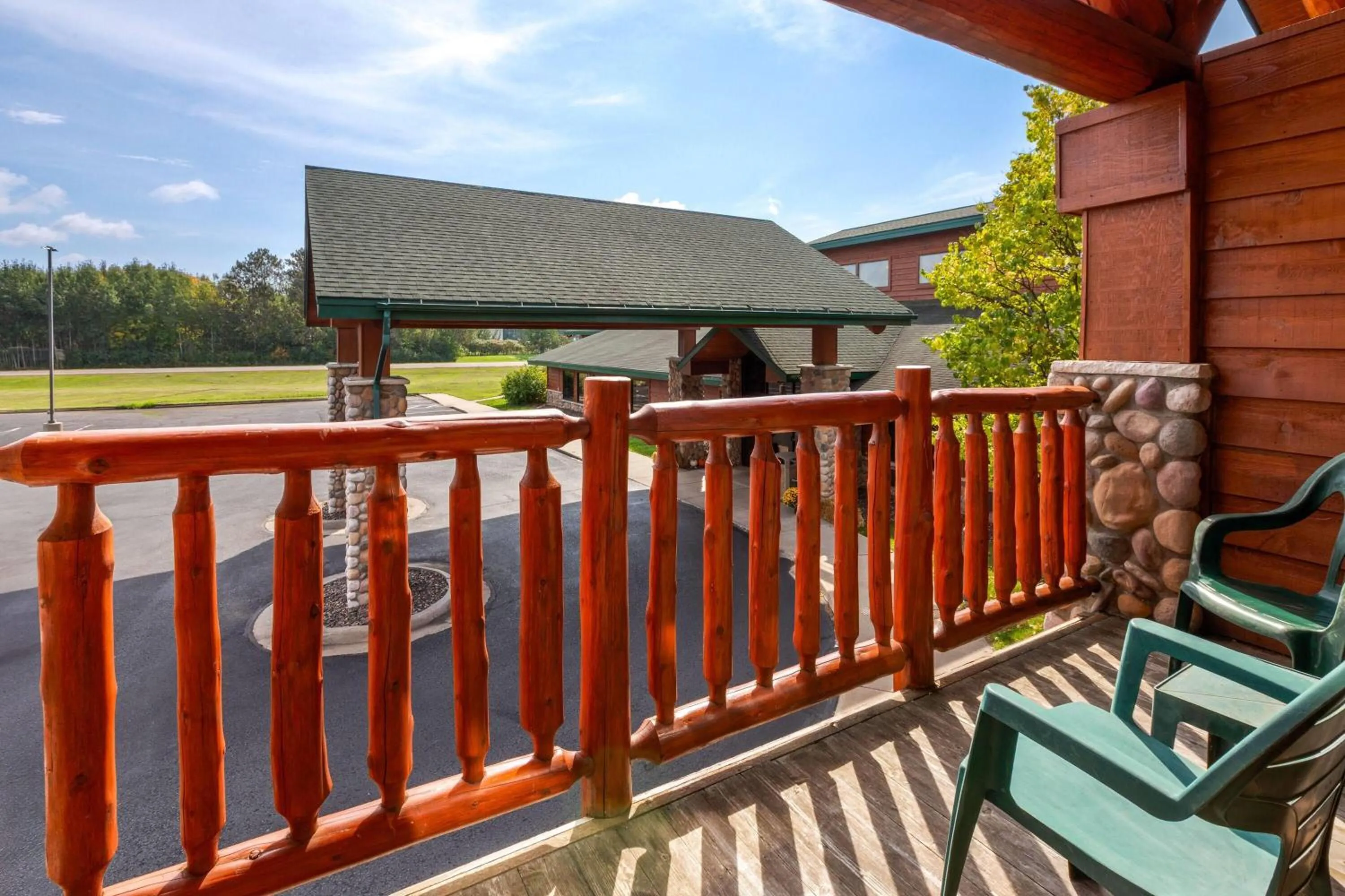 Photo of the whole room in Shell Lake Lodge, a Travelodge by Wyndham