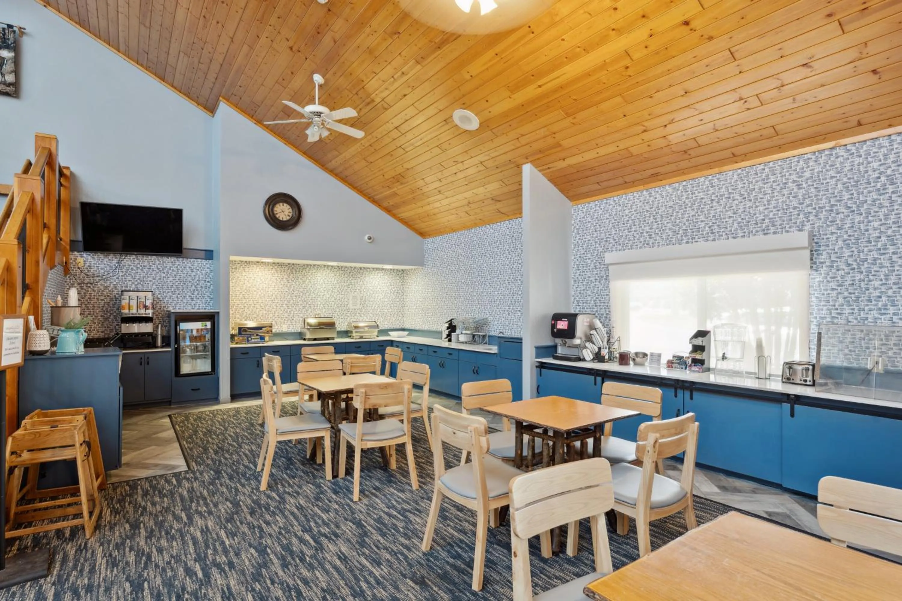 AmericInn by Wyndham Wisconsin Dells