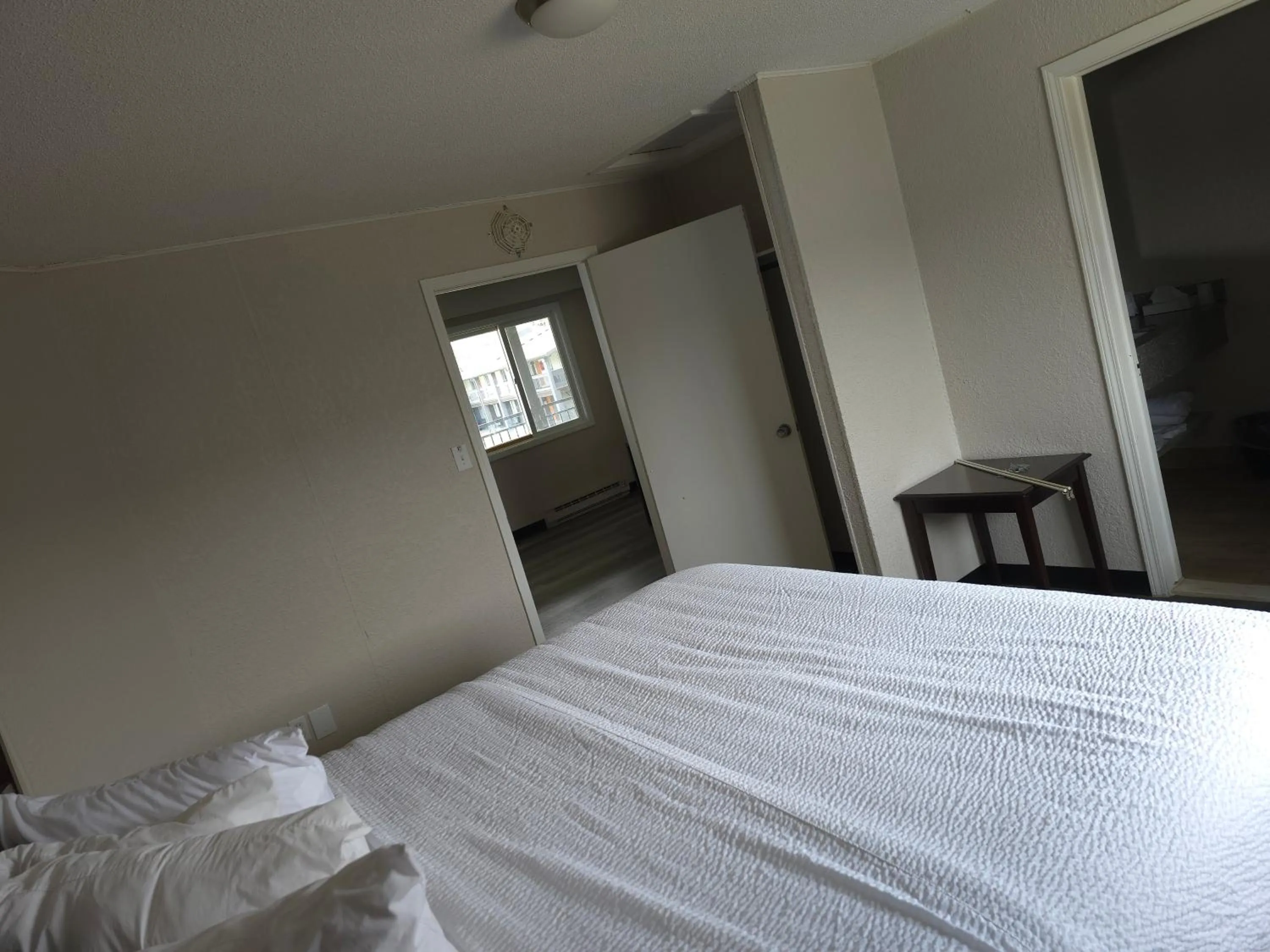 Bed in Days Inn and Suites by Wyndham Port Huron