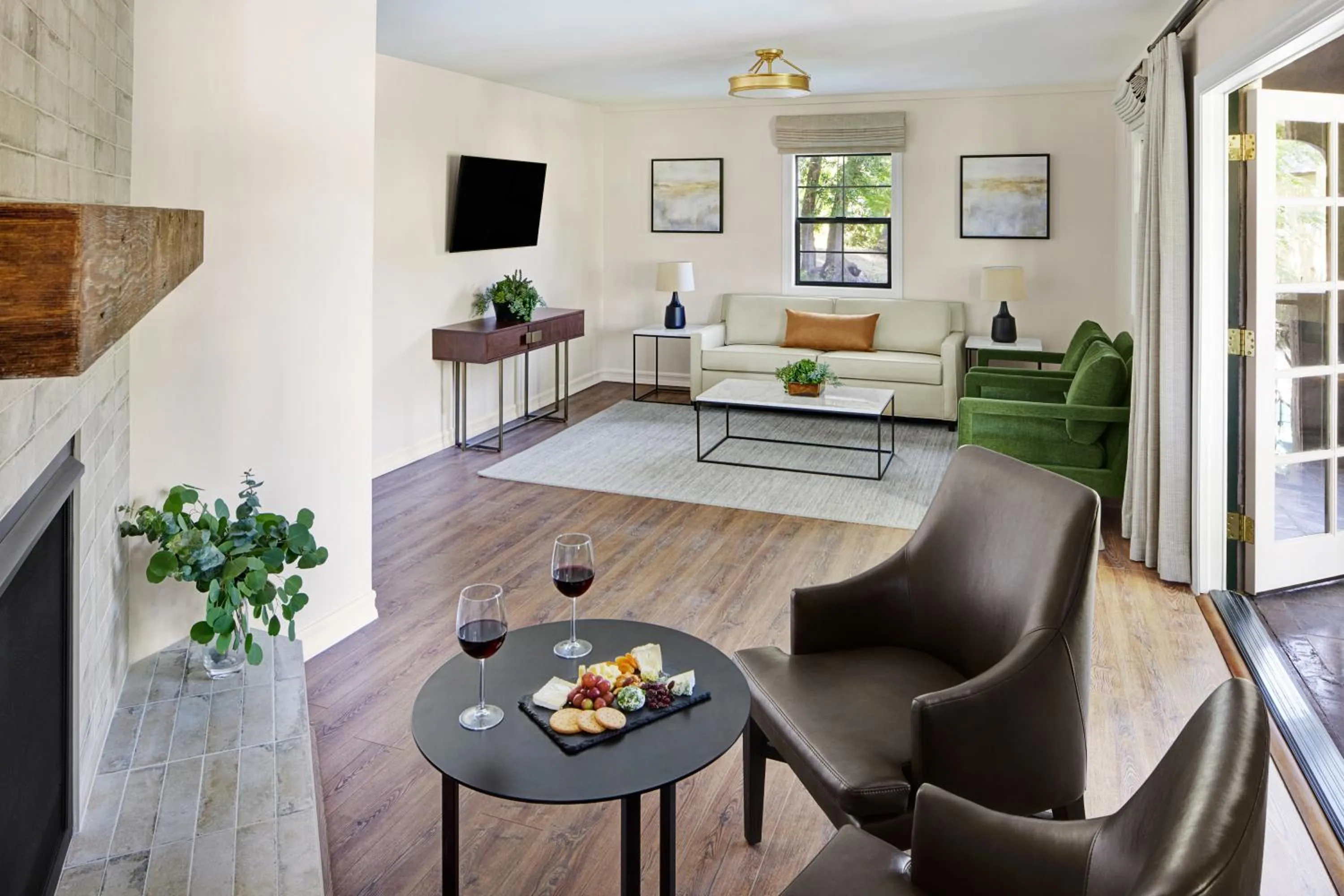 Seating area in Kenwood Inn & Spa