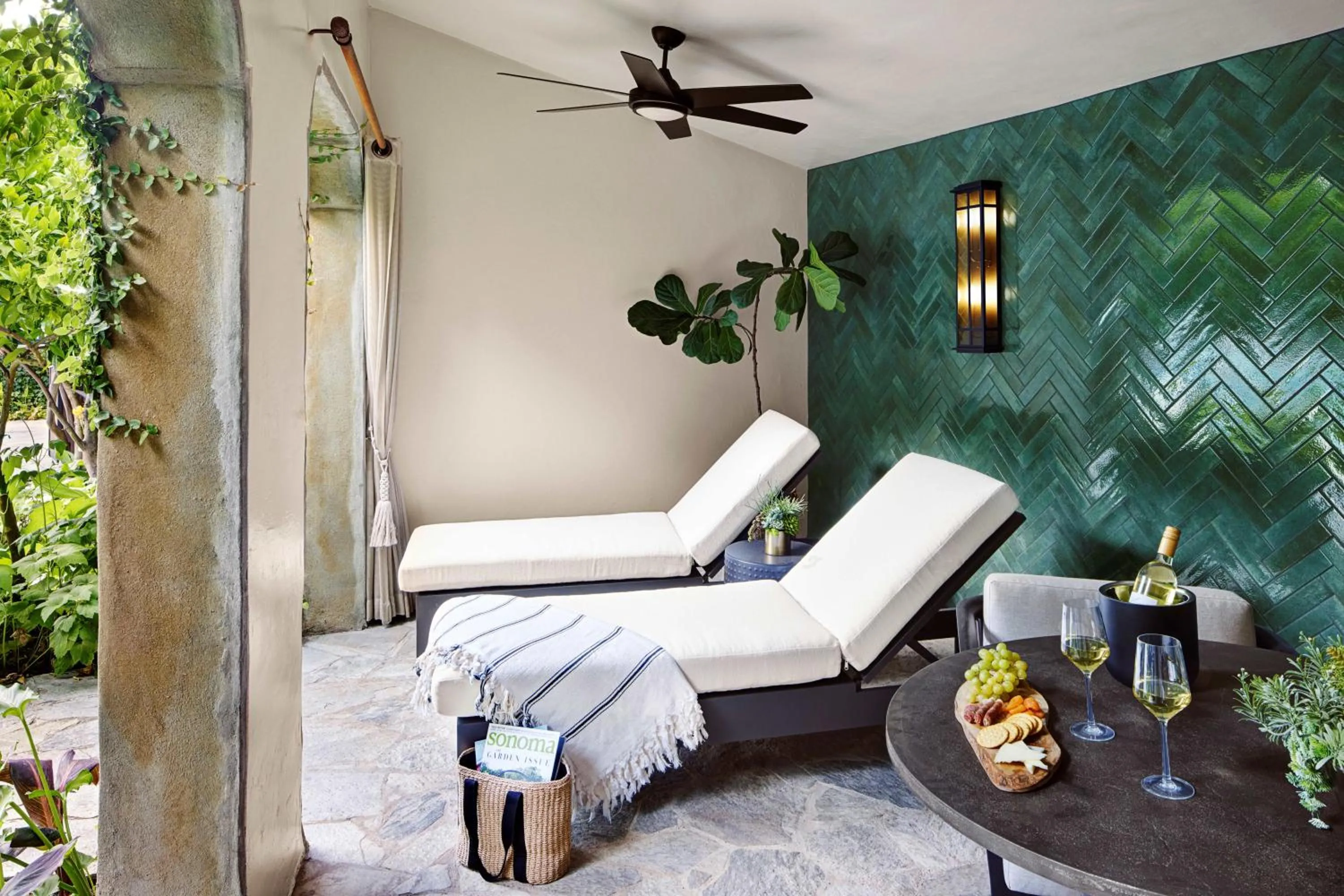 Garden in Kenwood Inn & Spa