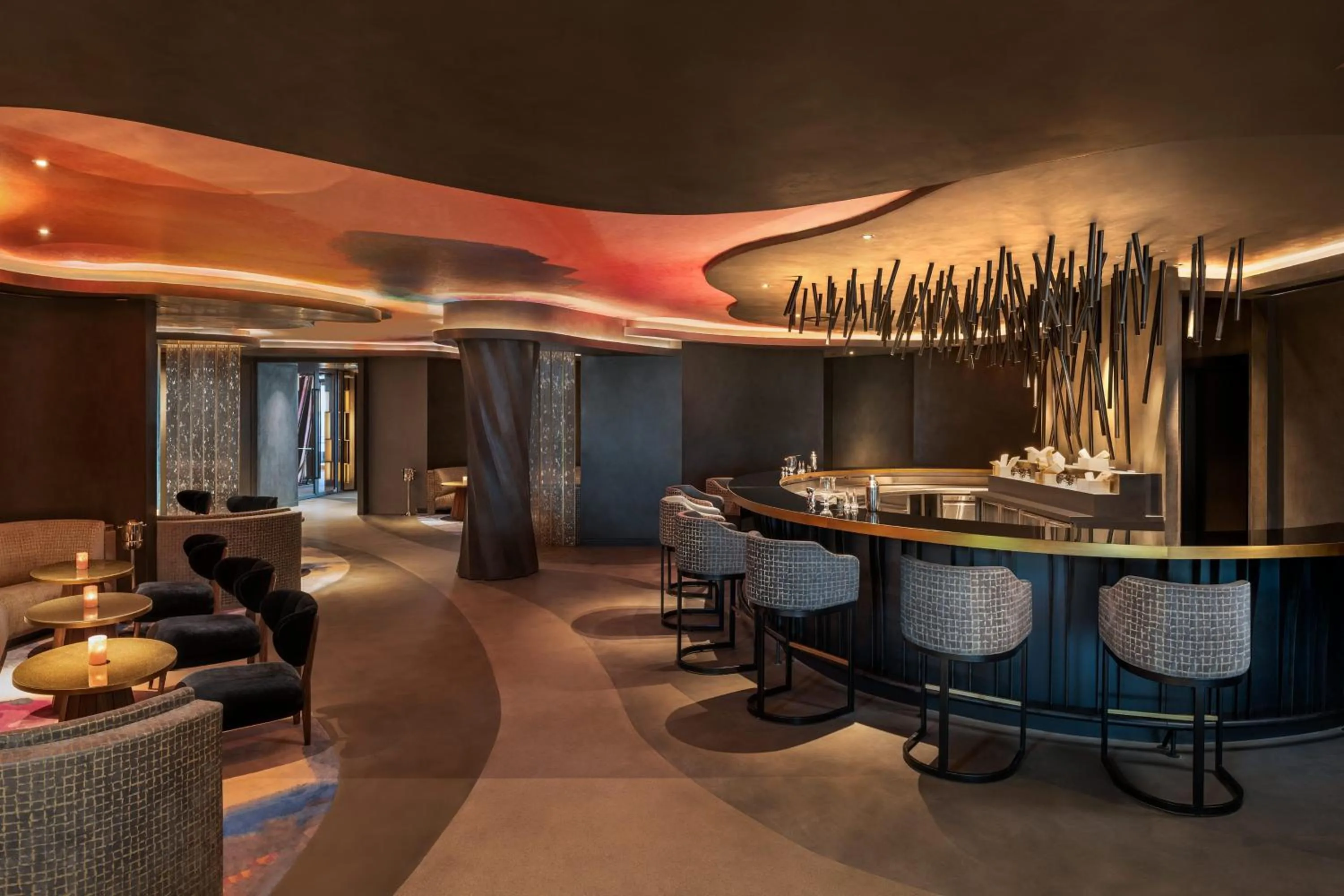 Restaurant/places to eat in W Dubai - The Palm