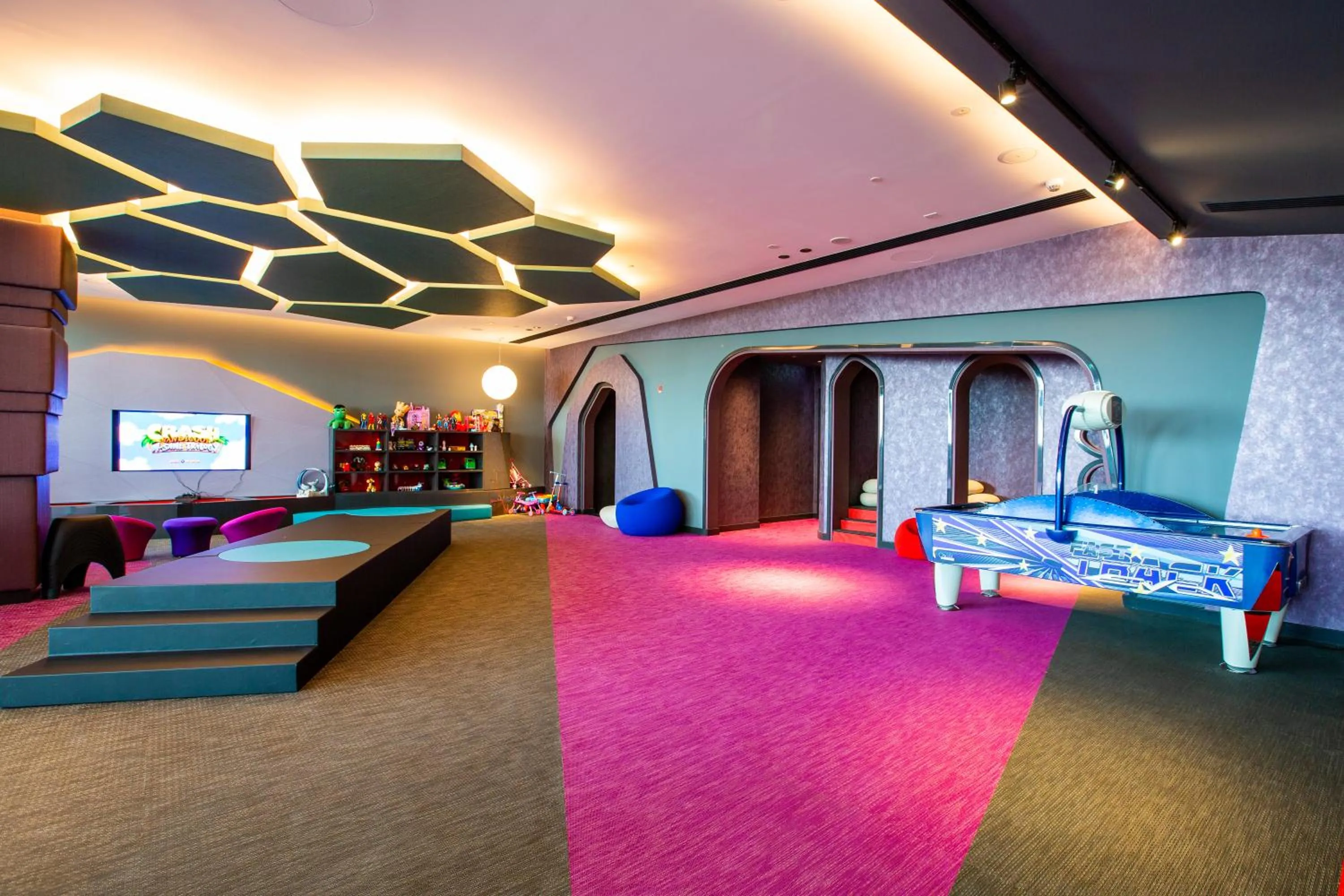 Kids's club in W Dubai - The Palm