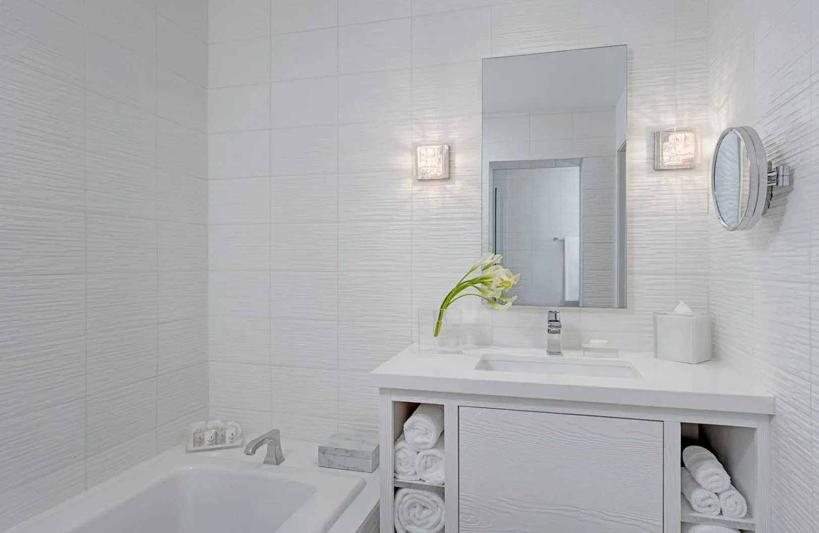 Bathroom in Huntley Santa Monica Beach