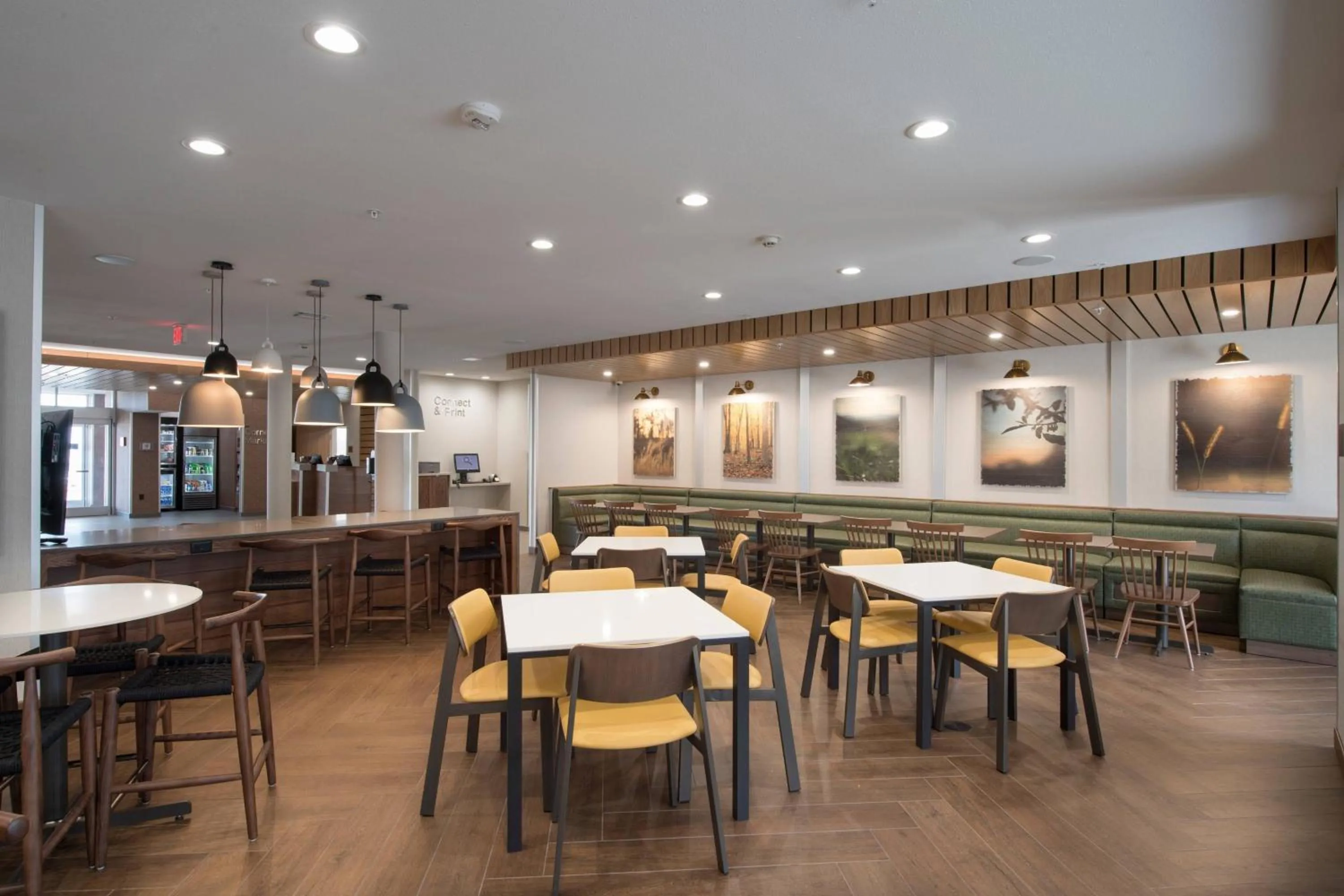 Restaurant/places to eat in Fairfield Inn & Suites by Marriott Oklahoma City El Reno