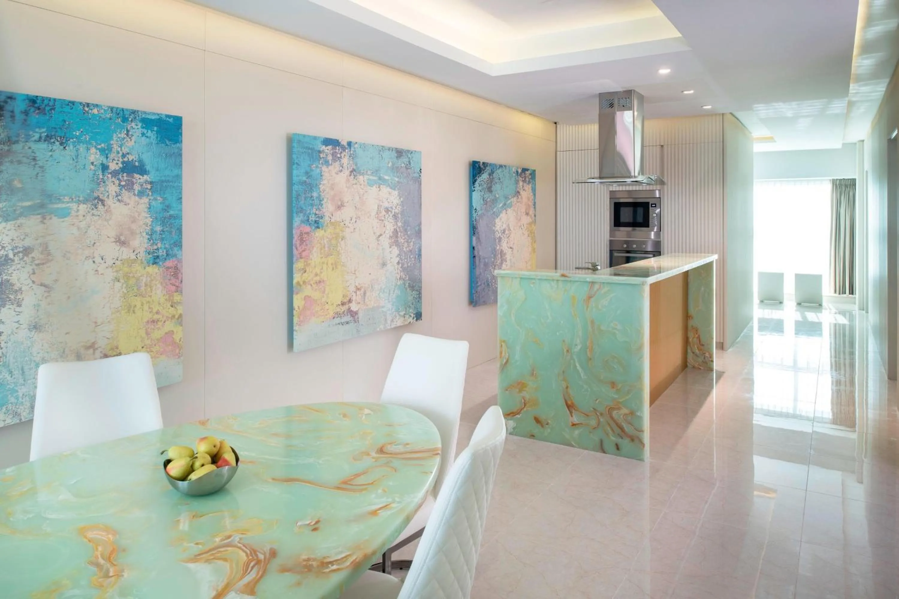 Bedroom in Four Points by Sheraton Sharjah