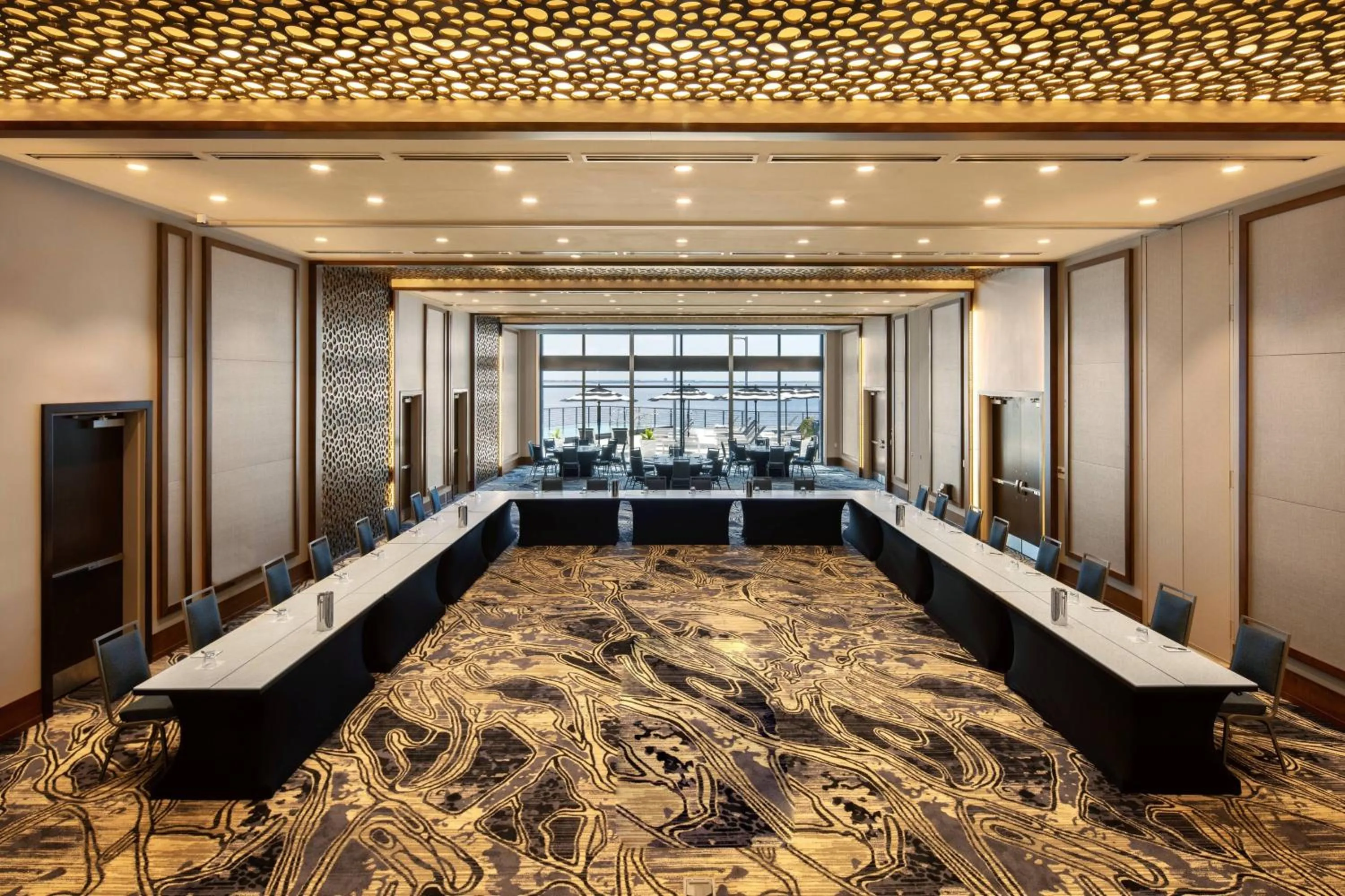 Meeting/conference room in The CURRENT Hotel, Autograph Collection