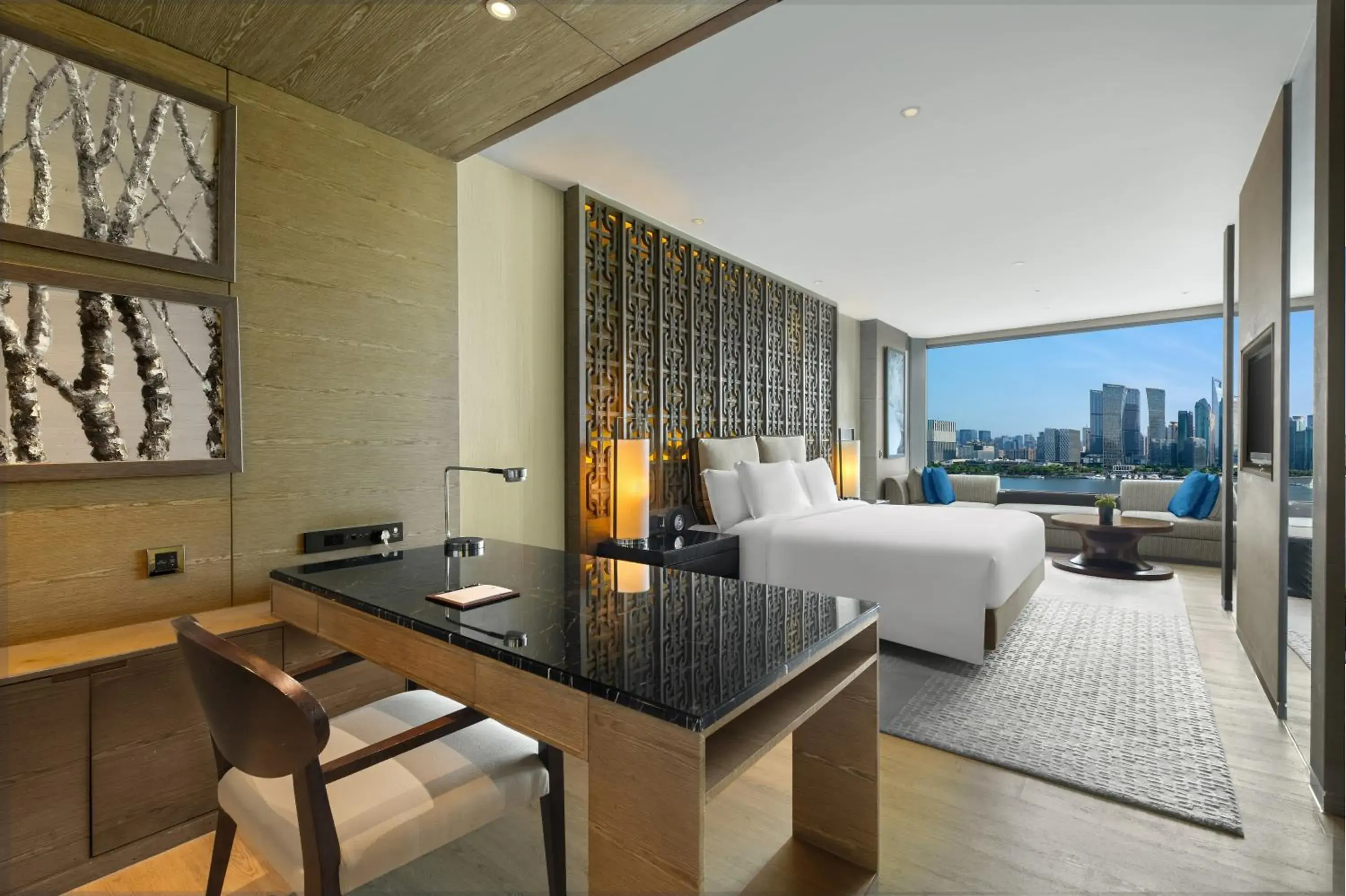 Riverside Suite in Banyantree Shanghai On the Bund - Tales rooftop bar boasts a jaw-dropping panoramic vista Riverside Suite in Banyantree Shanghai On the Bund - Tales rooftop bar boasts a jaw-dropping panoramic vista