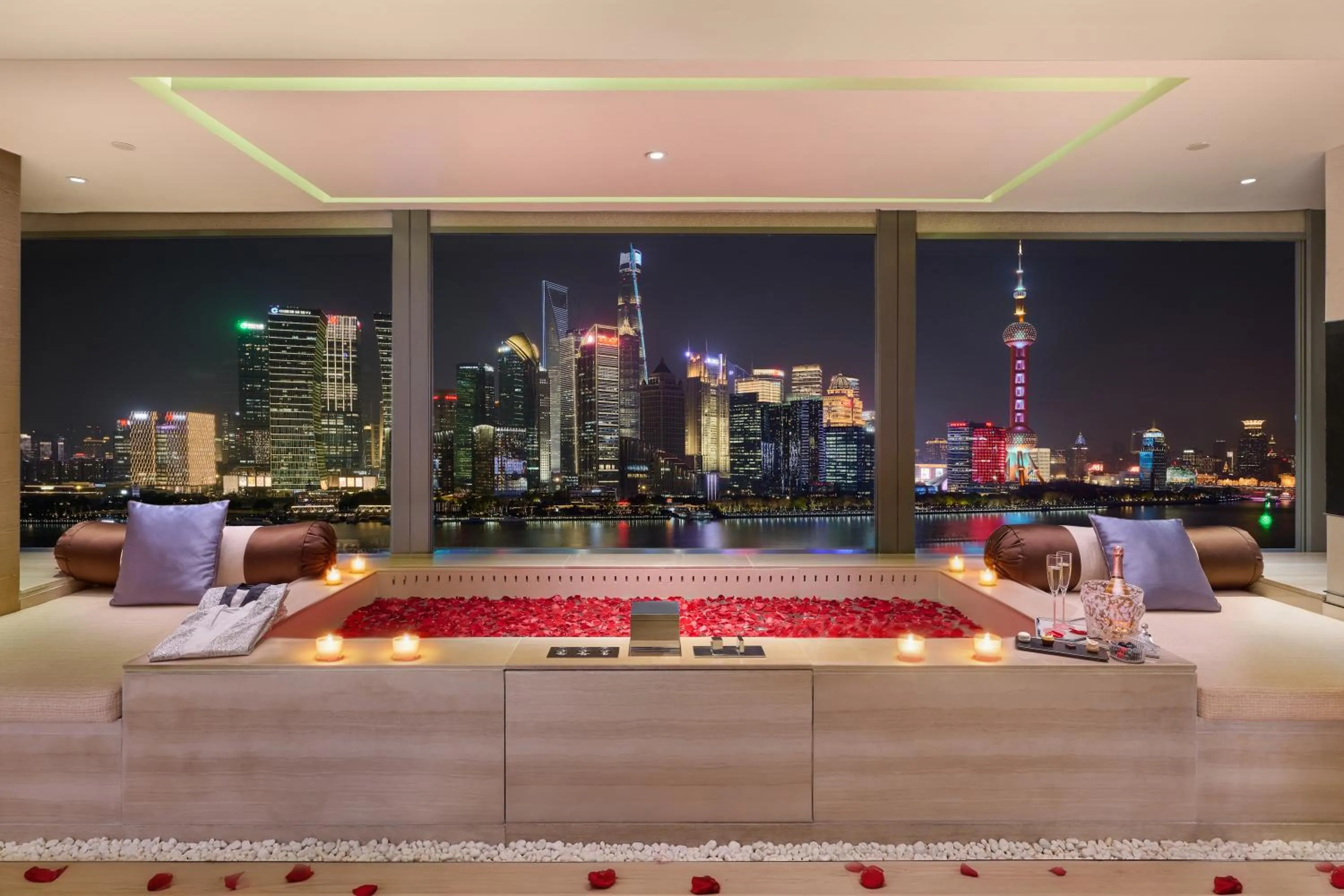 Bath in Banyan Tree Shanghai On the Bund