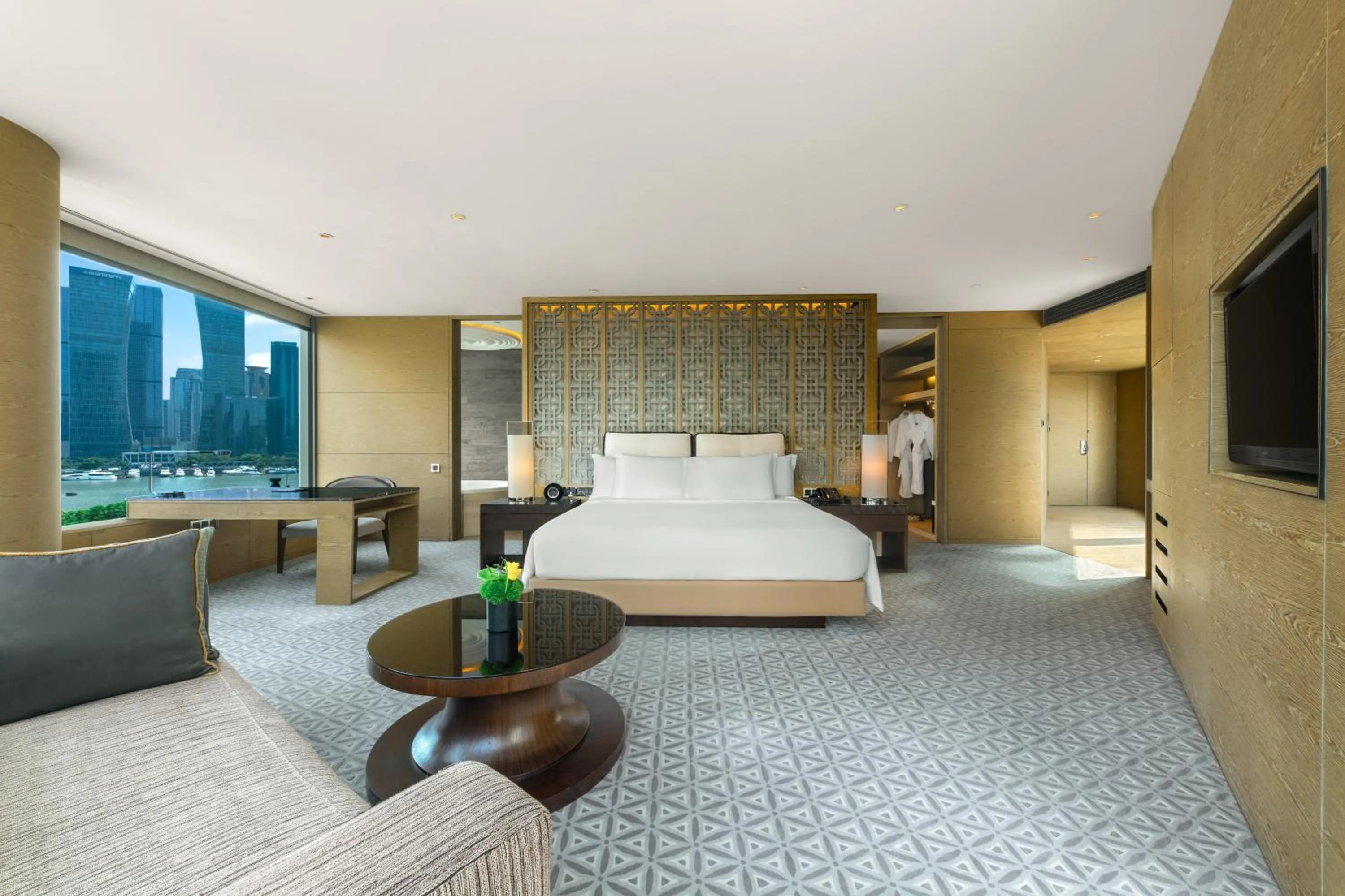 Bedroom, Bed in Banyantree Shanghai On the Bund - Tales rooftop bar boasts a jaw-dropping panoramic vista