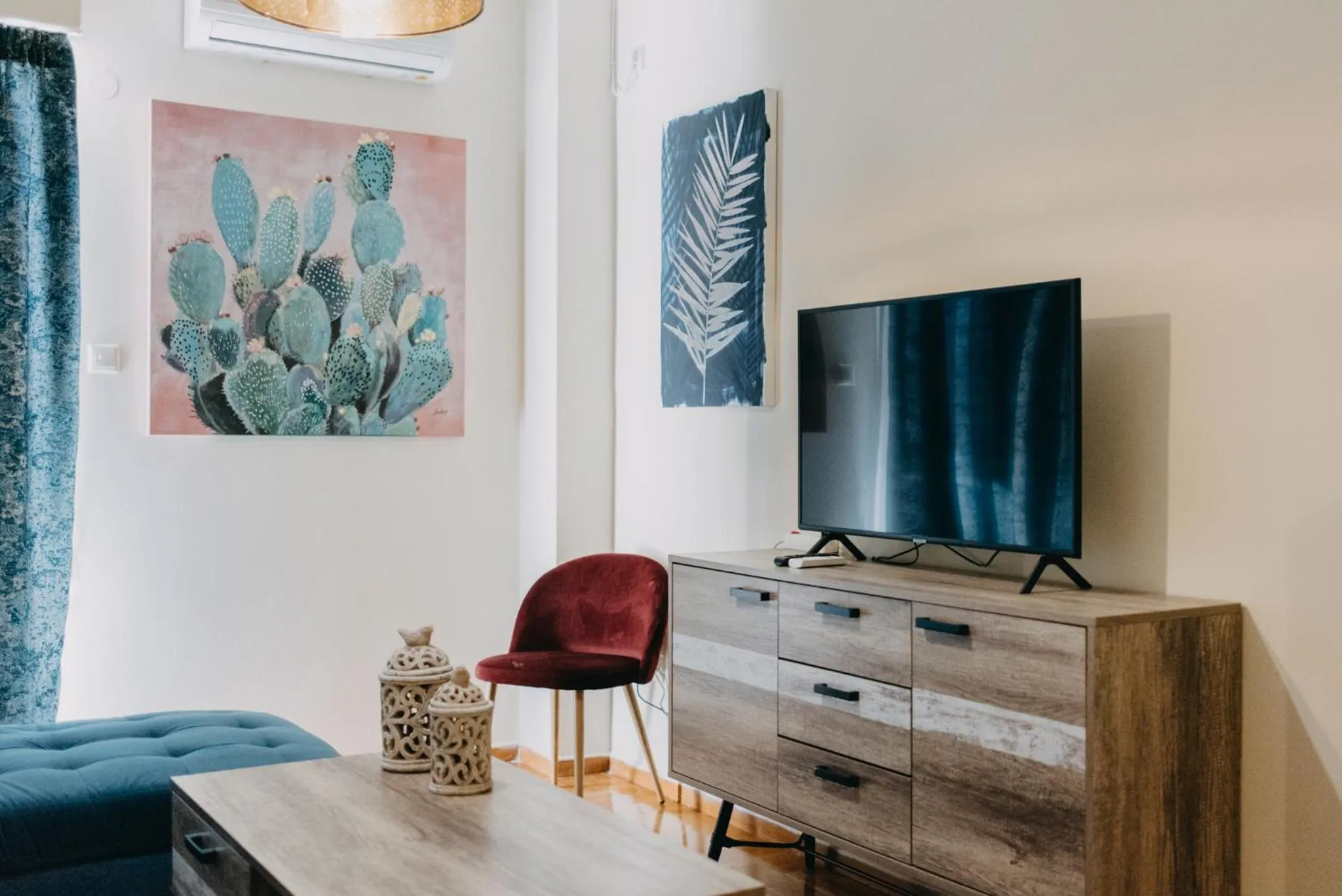 TV and multimedia in BEST HOUSE, KAPODISTRIOU, PSILA ALONIA