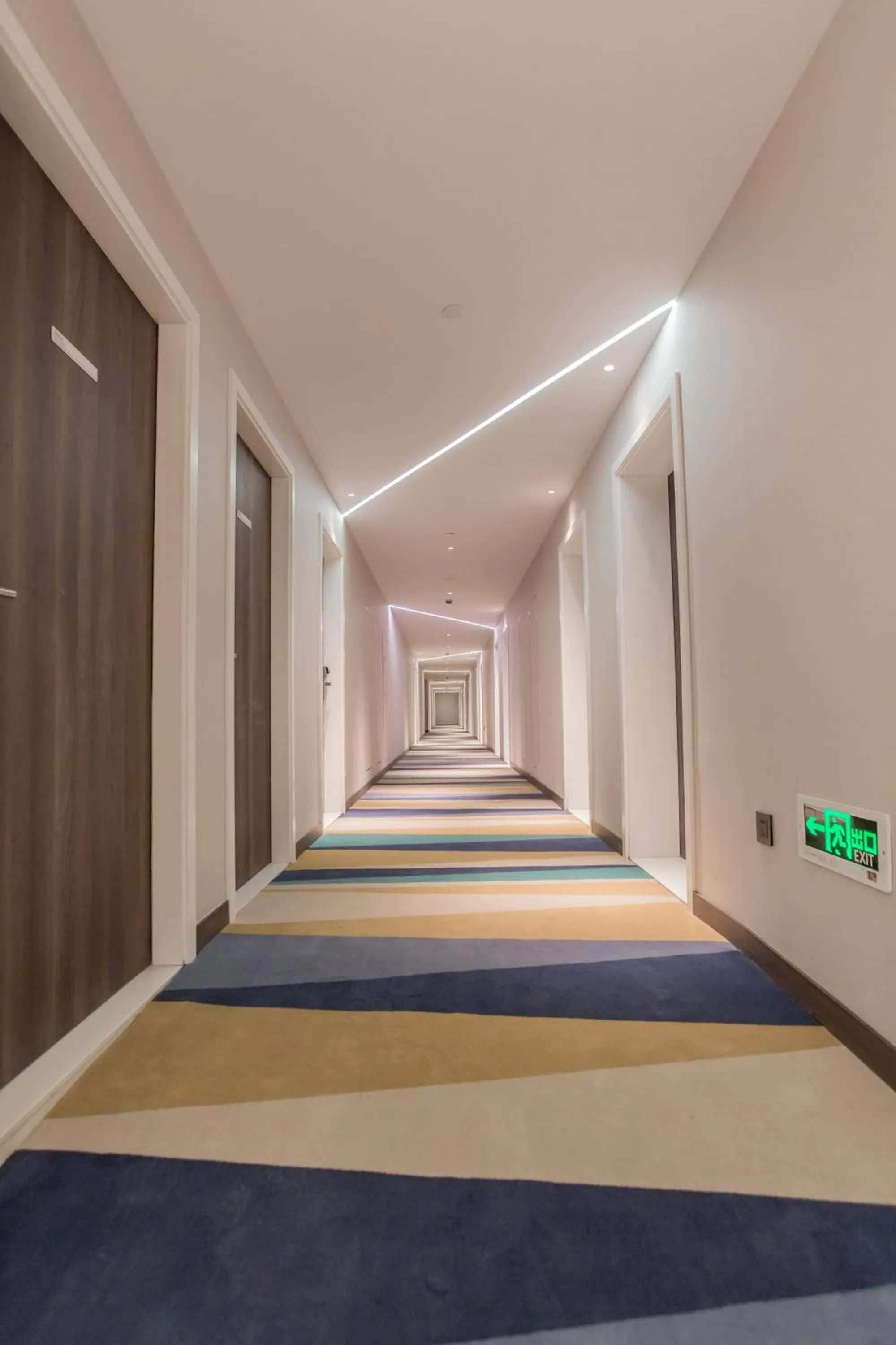 Property building in Holiday Inn Express Xi'an Bell Tower by IHG