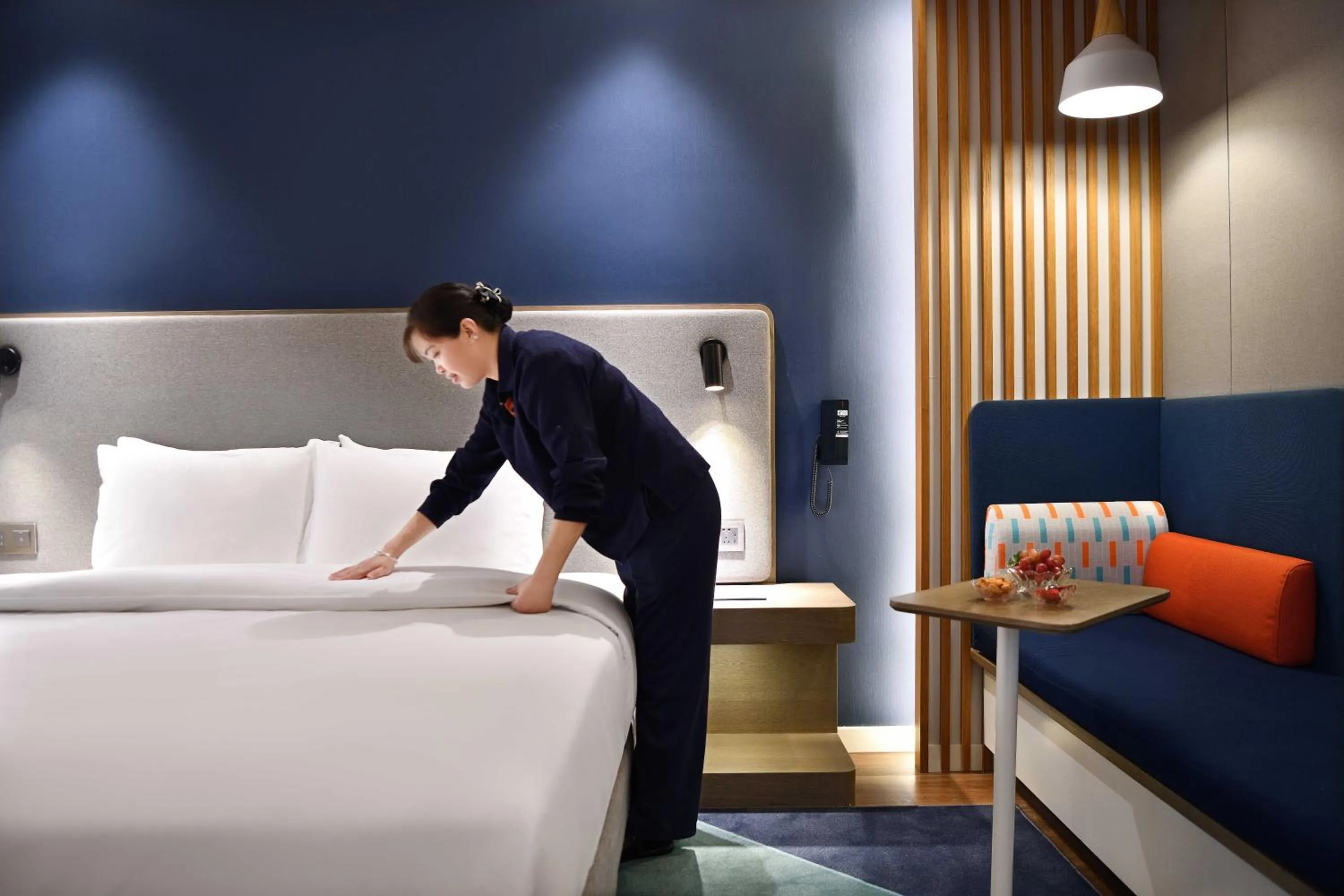 Bed in Holiday Inn Express Chengdu North Railway Station by IHG - Near Panda Base, Near Chunxi Road Free laundromat