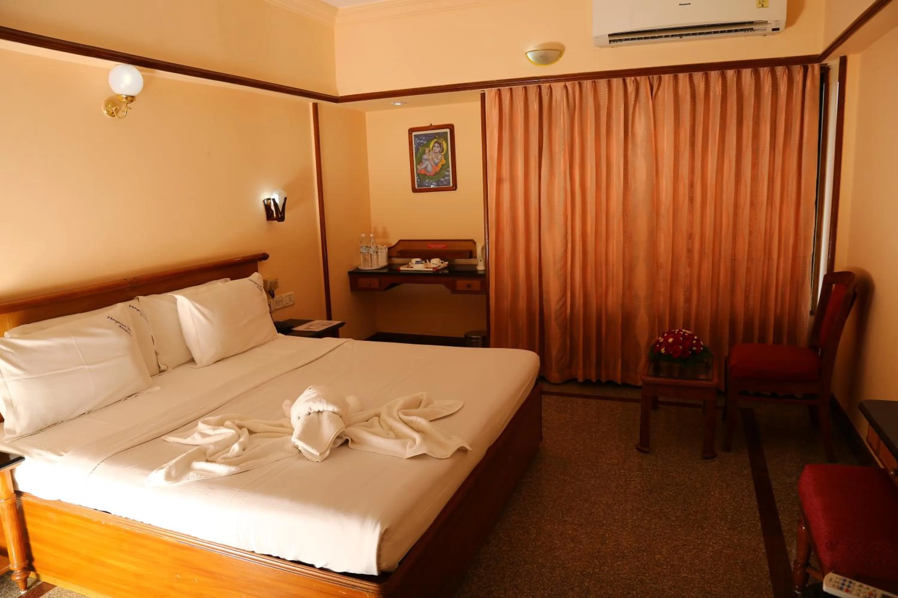 Bedroom, Bed in Mayura Residency