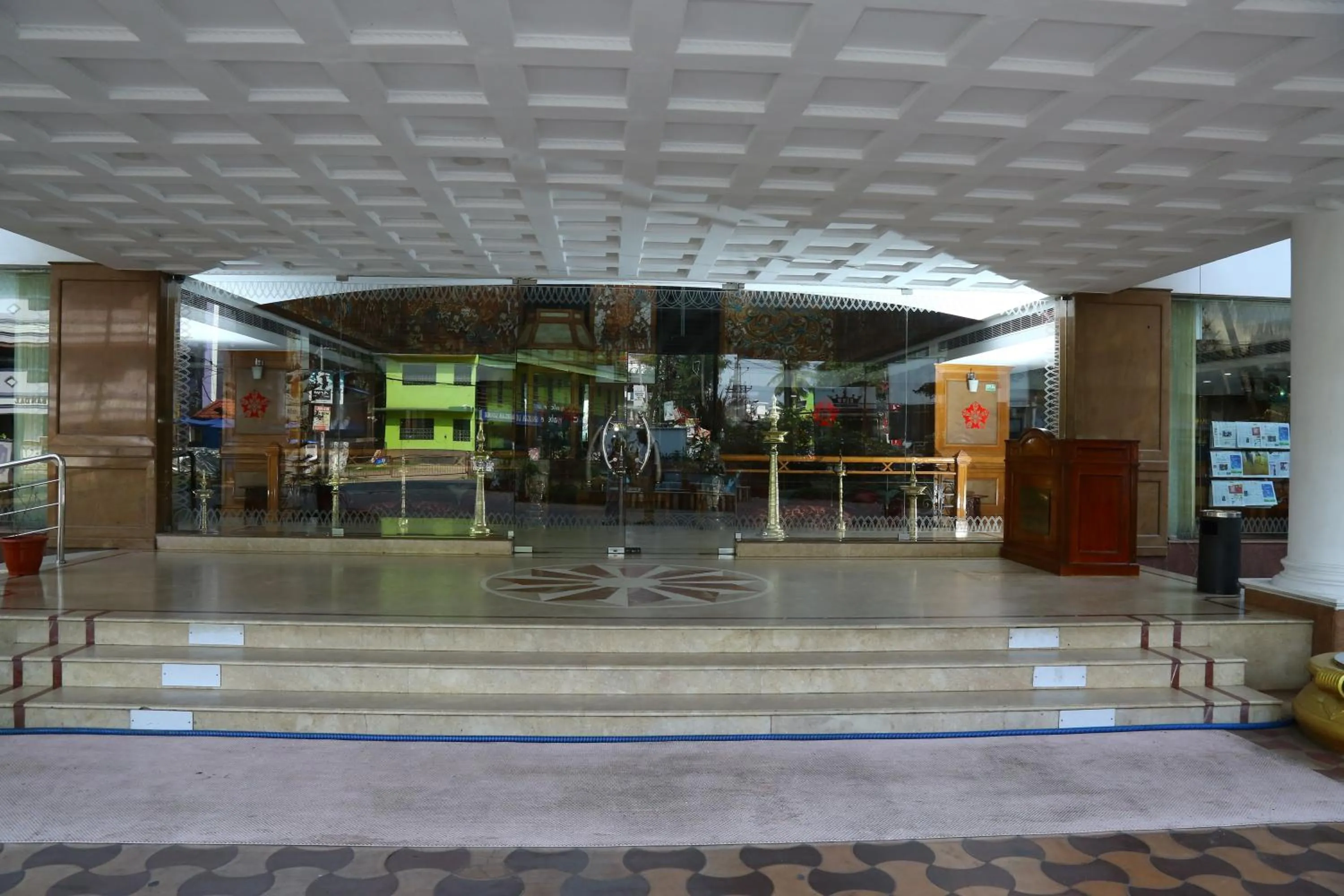 Facade/entrance in Mayura Residency