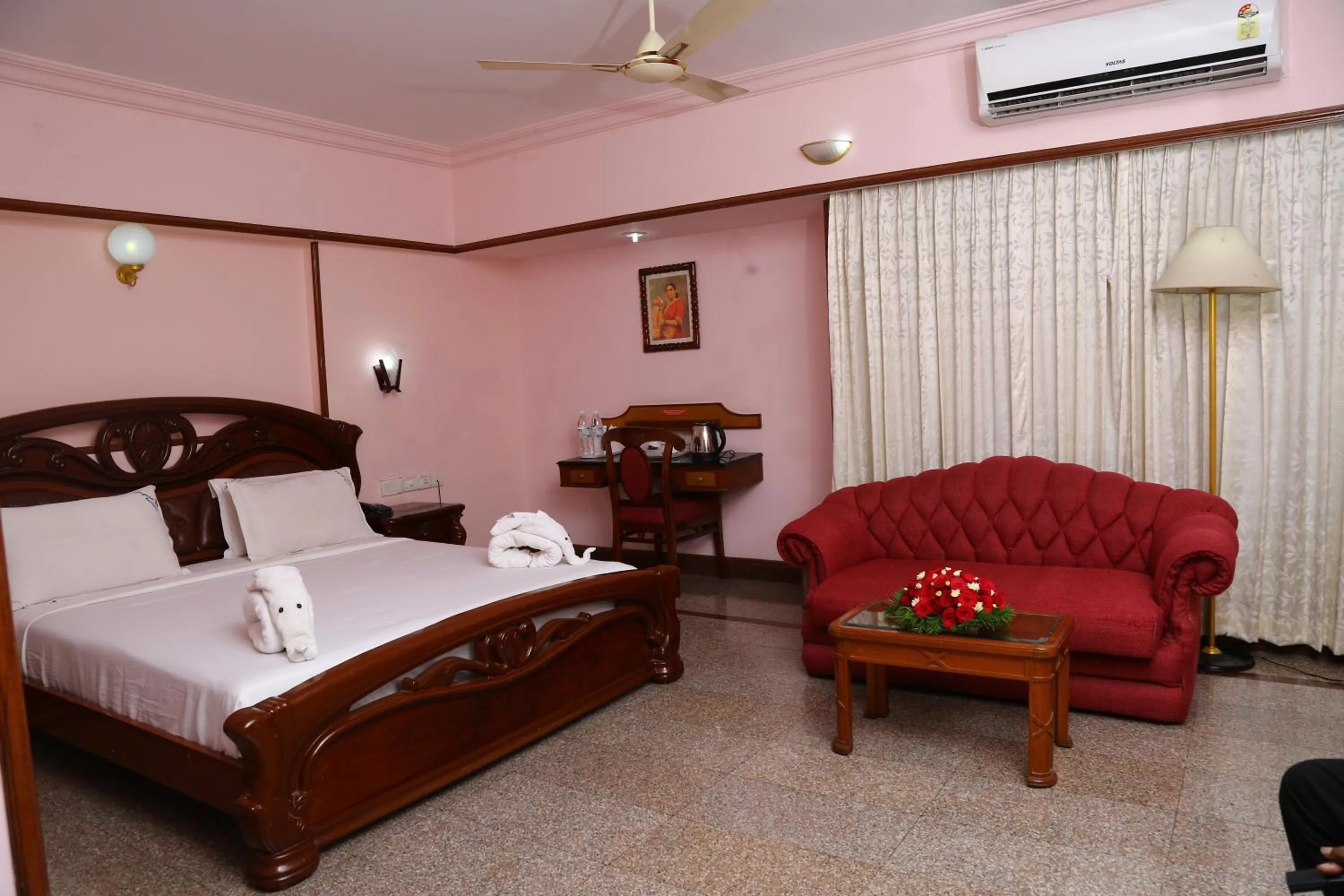 Photo of the whole room, Bed in Mayura Residency