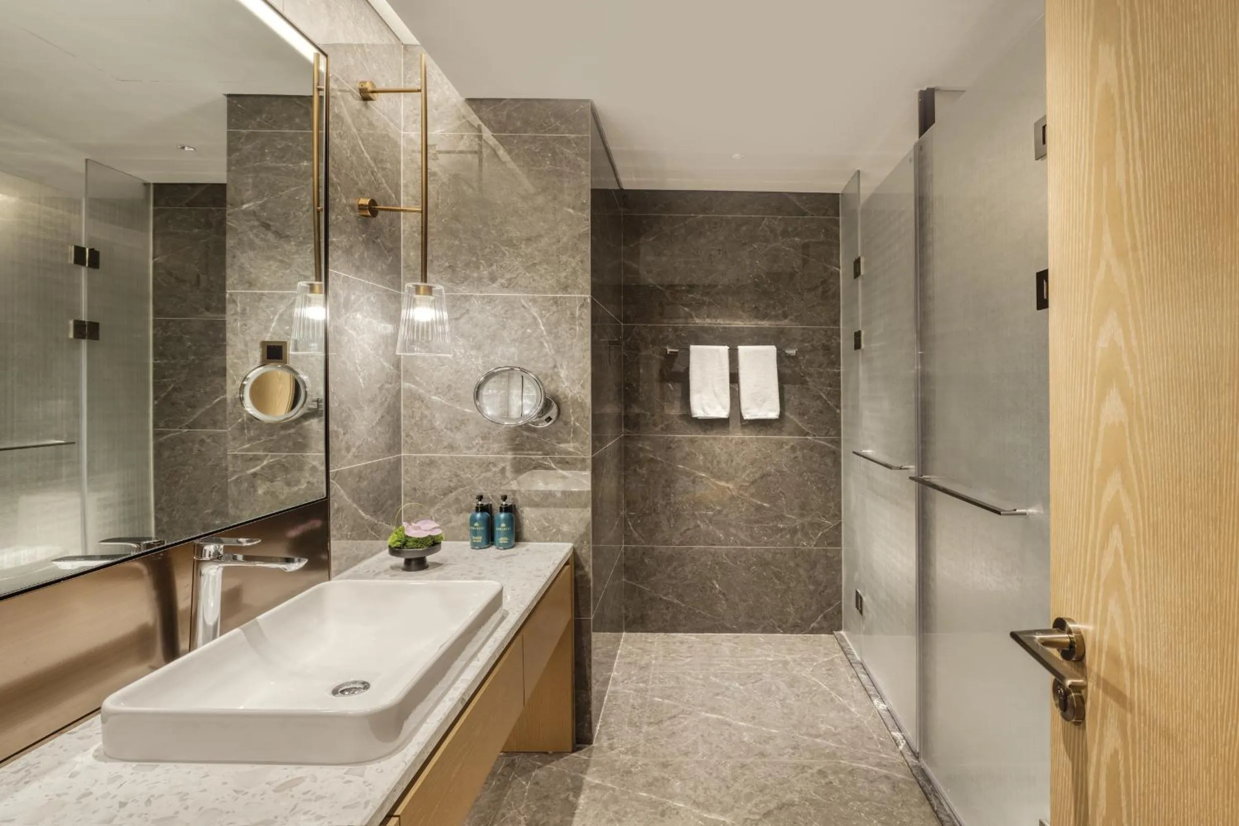 Toilet in Crowne Plaza Zunhua Hot Spring Town by IHG