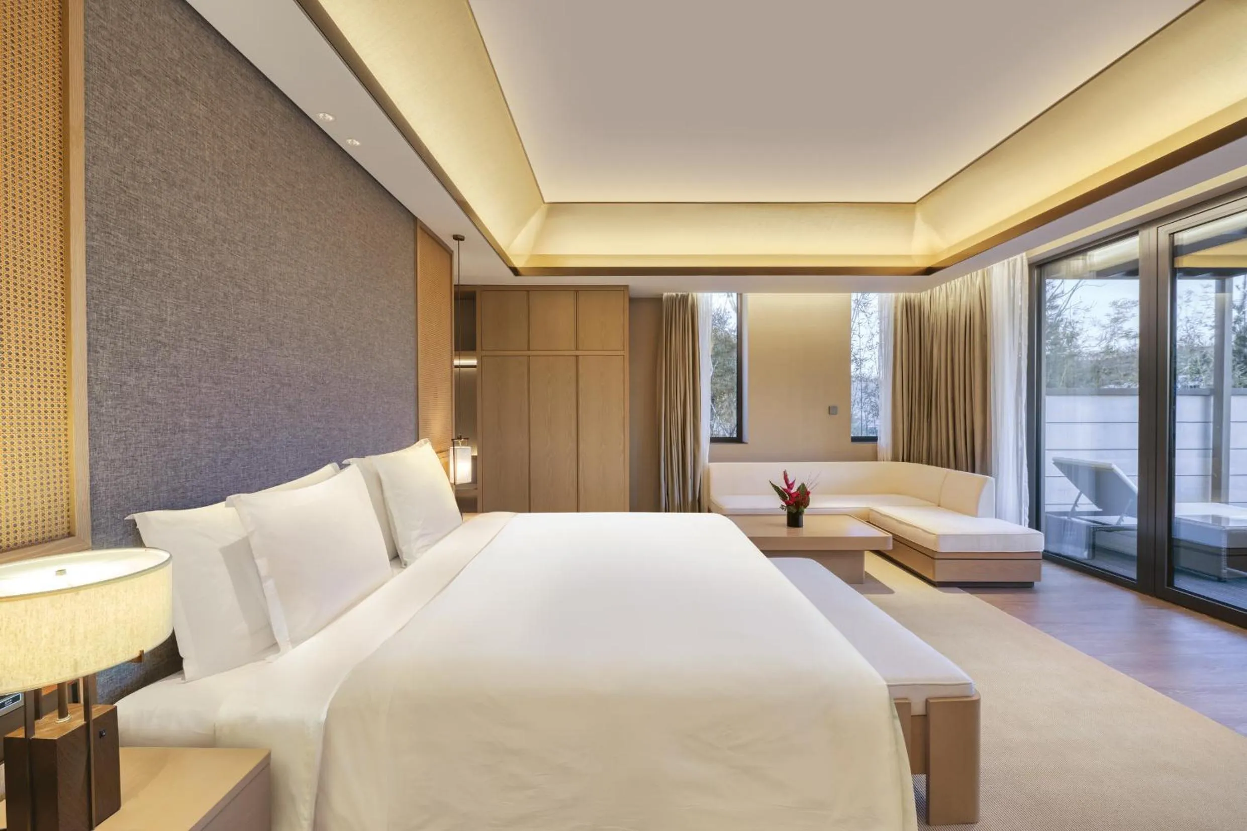 Bedroom, Bed in Crowne Plaza Zunhua Hot Spring Town by IHG