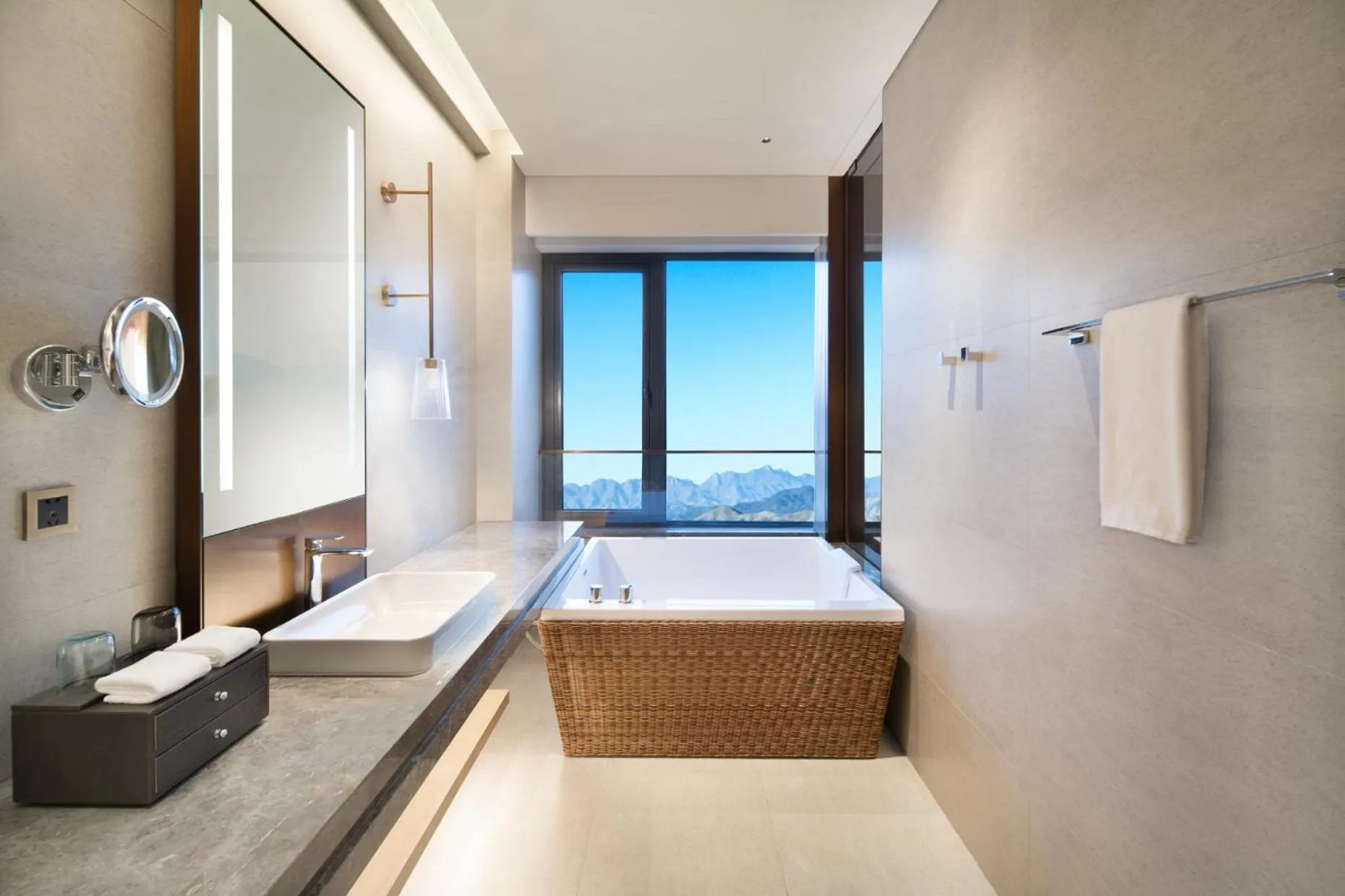 Hot Spring Bath, Bed in Crowne Plaza Zunhua Hot Spring Town by IHG