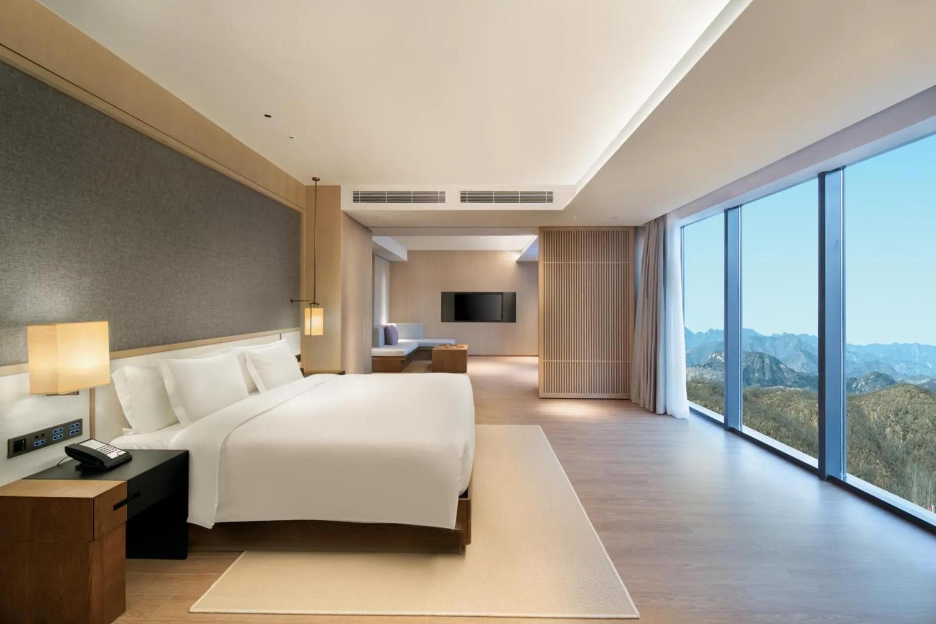 Photo of the whole room, Bed in Crowne Plaza Zunhua Hot Spring Town by IHG