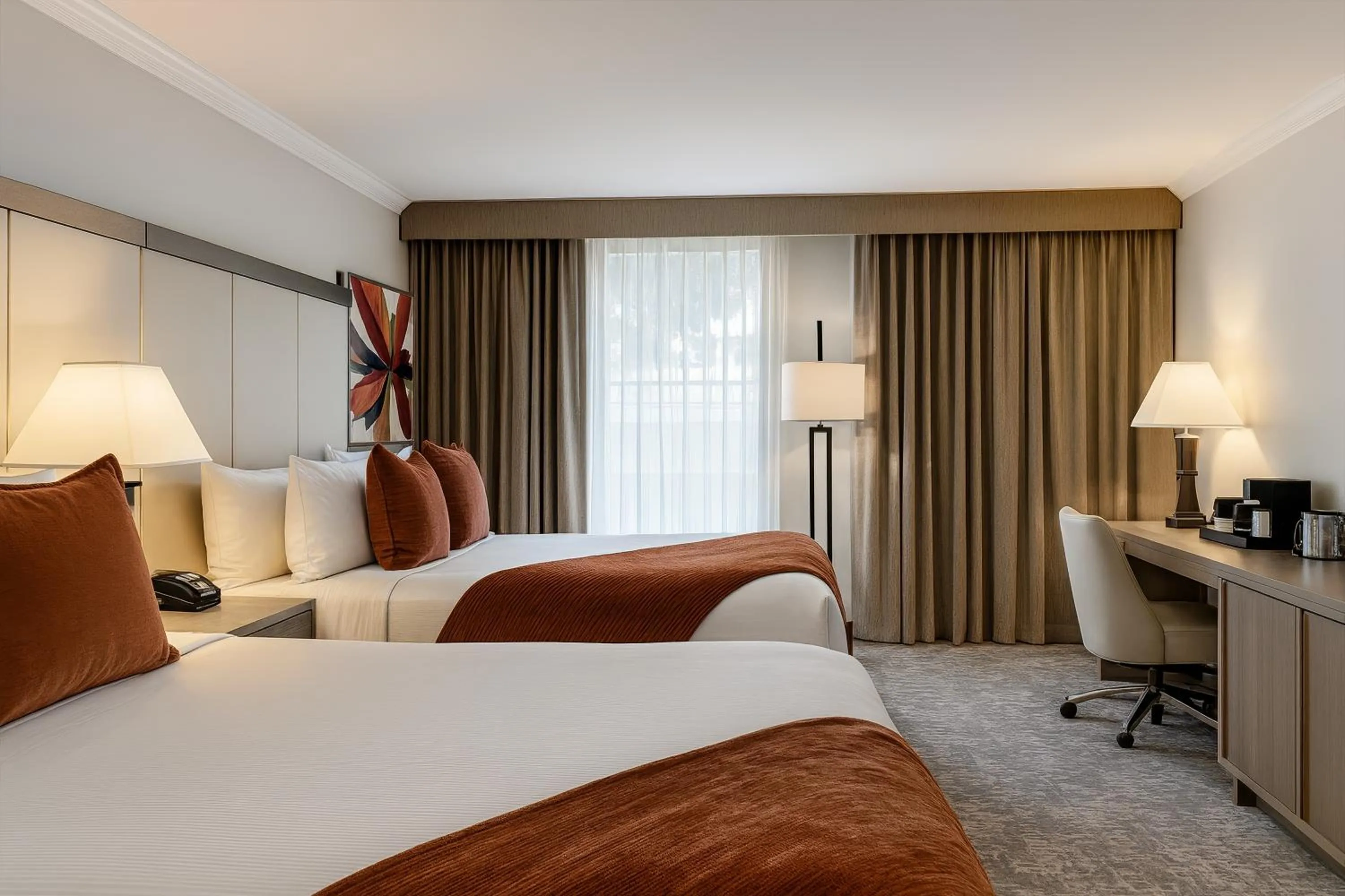 Bed in Ontario Airport Hotel & Conference Center