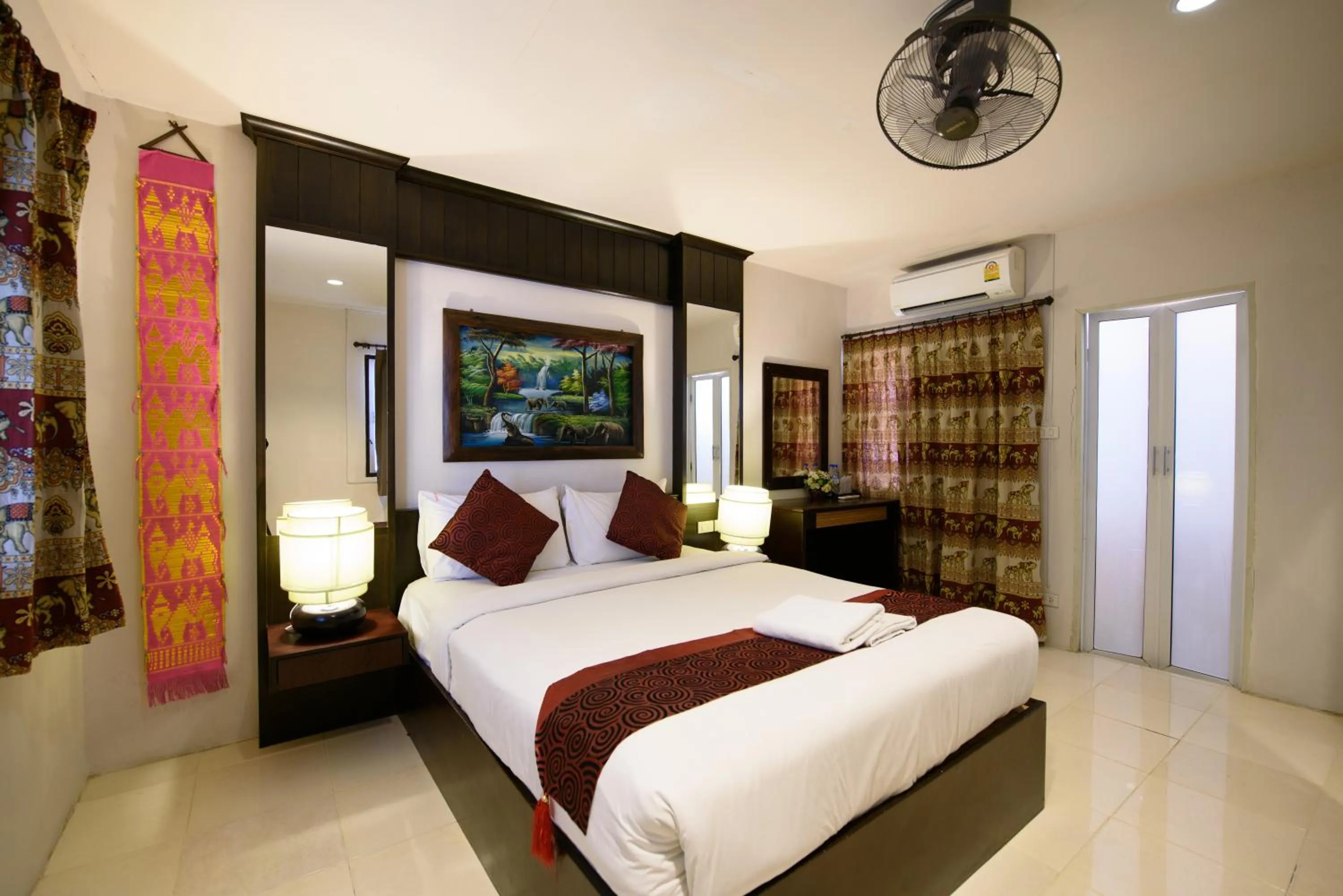 Bed in Chanaplace Lanna