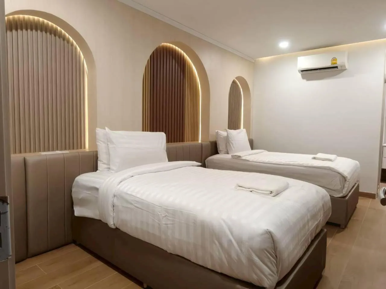 Bed in Chanaplace Lanna