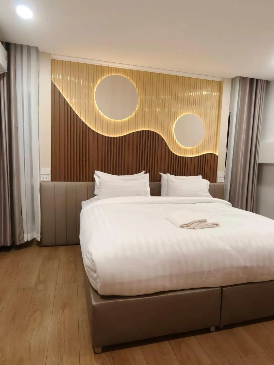 Bed in Chanaplace Lanna