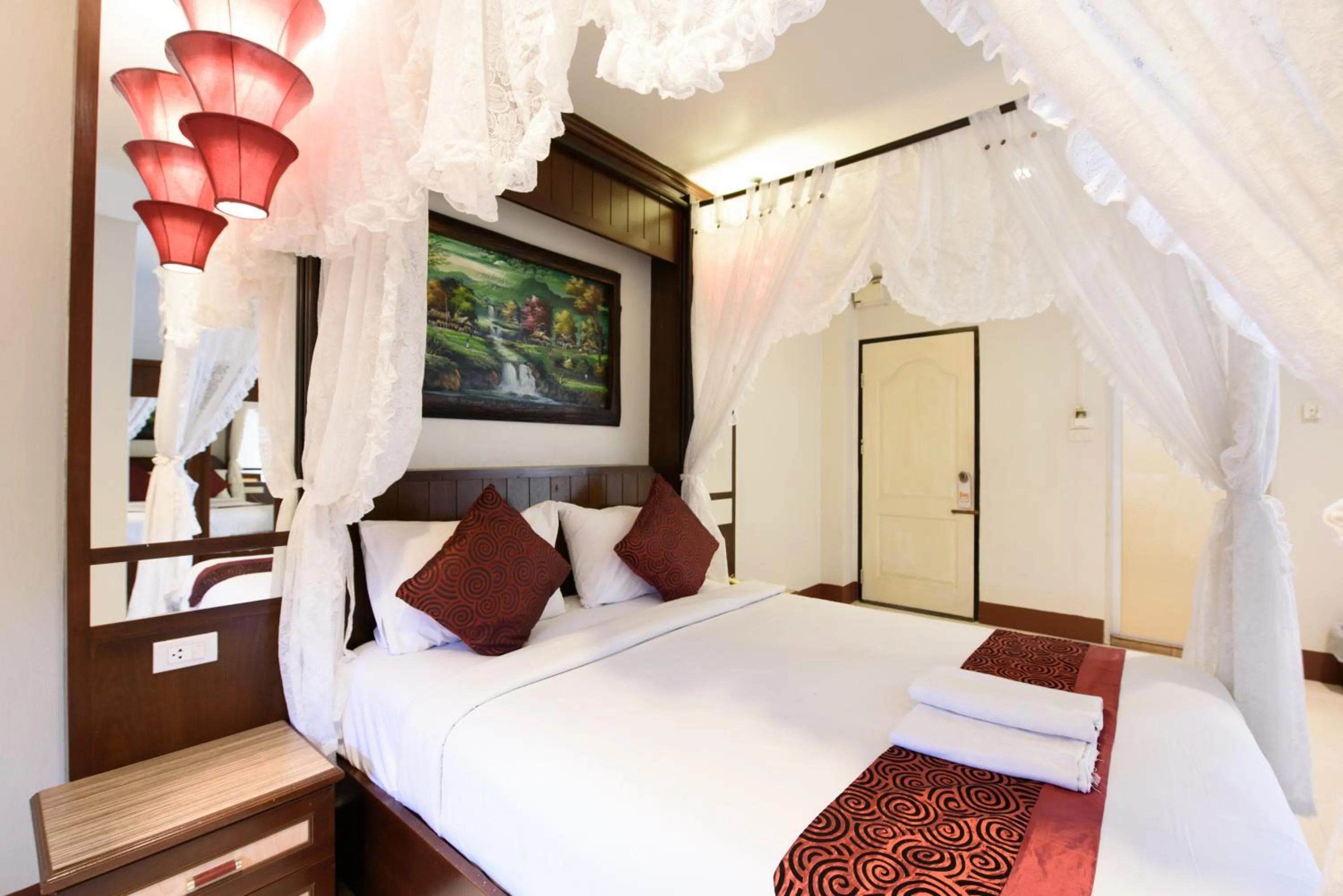 Bed in Chanaplace Lanna