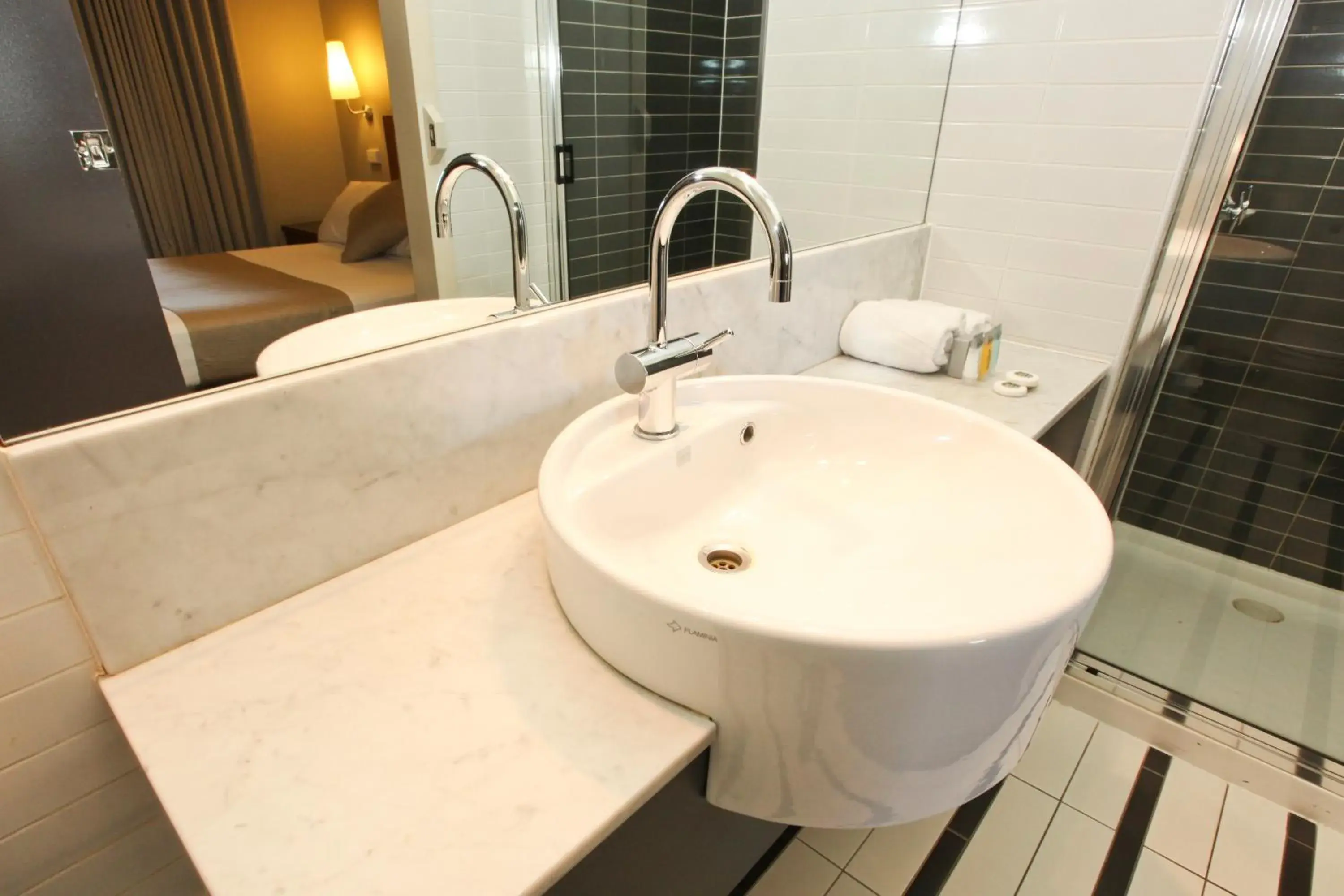 Standard Triple Room in Quality Hotel Mildura Grand Standard Triple Room in Quality Hotel Mildura Grand