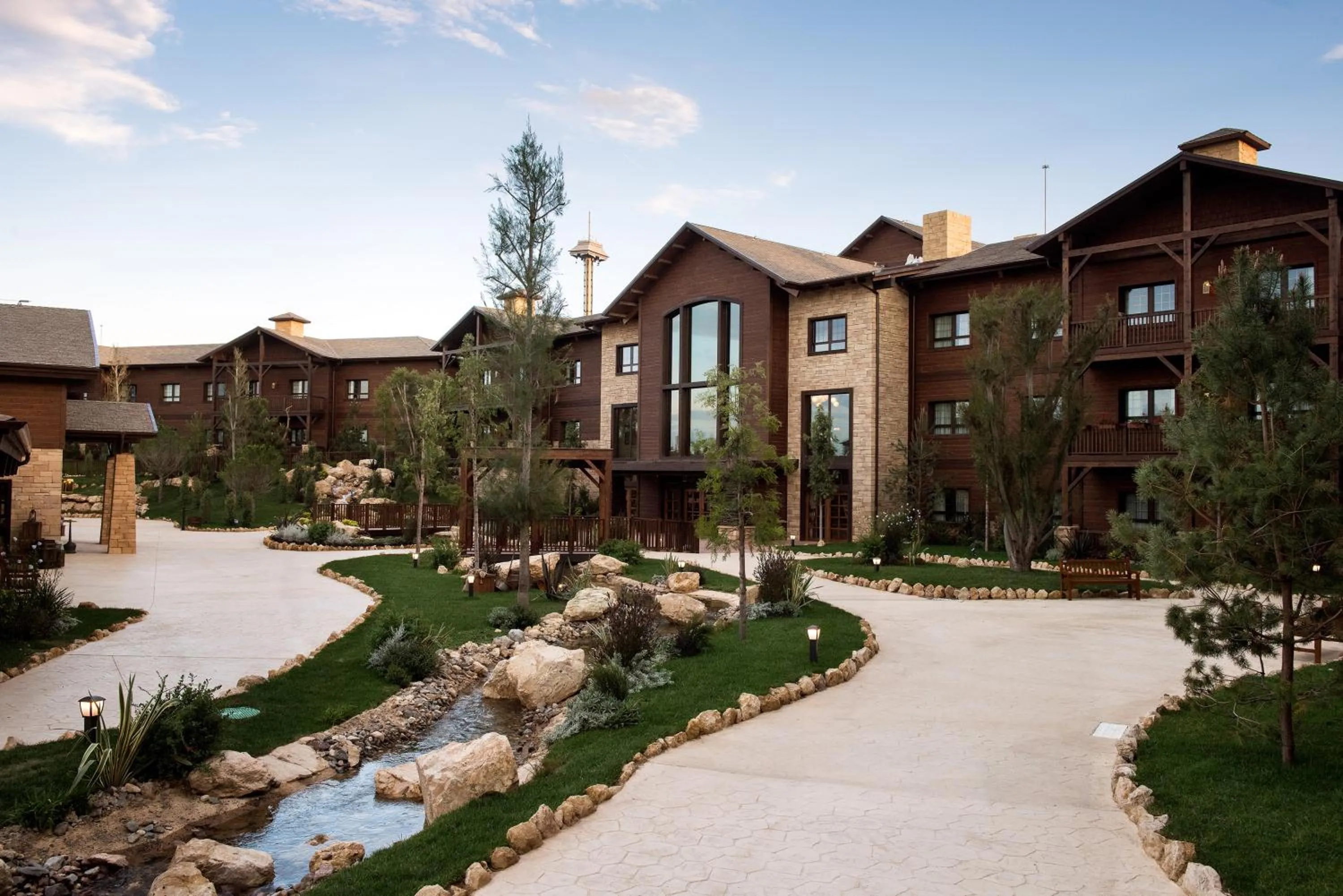 Property building in PortAventura Hotel Colorado Creek - Includes unlimited access to PortAventura Park & 1 access to Ferrari Land