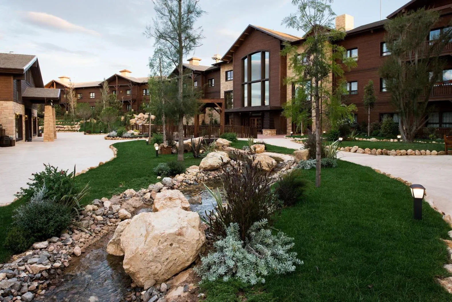 Property building in PortAventura Hotel Colorado Creek - Includes unlimited access to PortAventura Park & 1 access to Ferrari Land