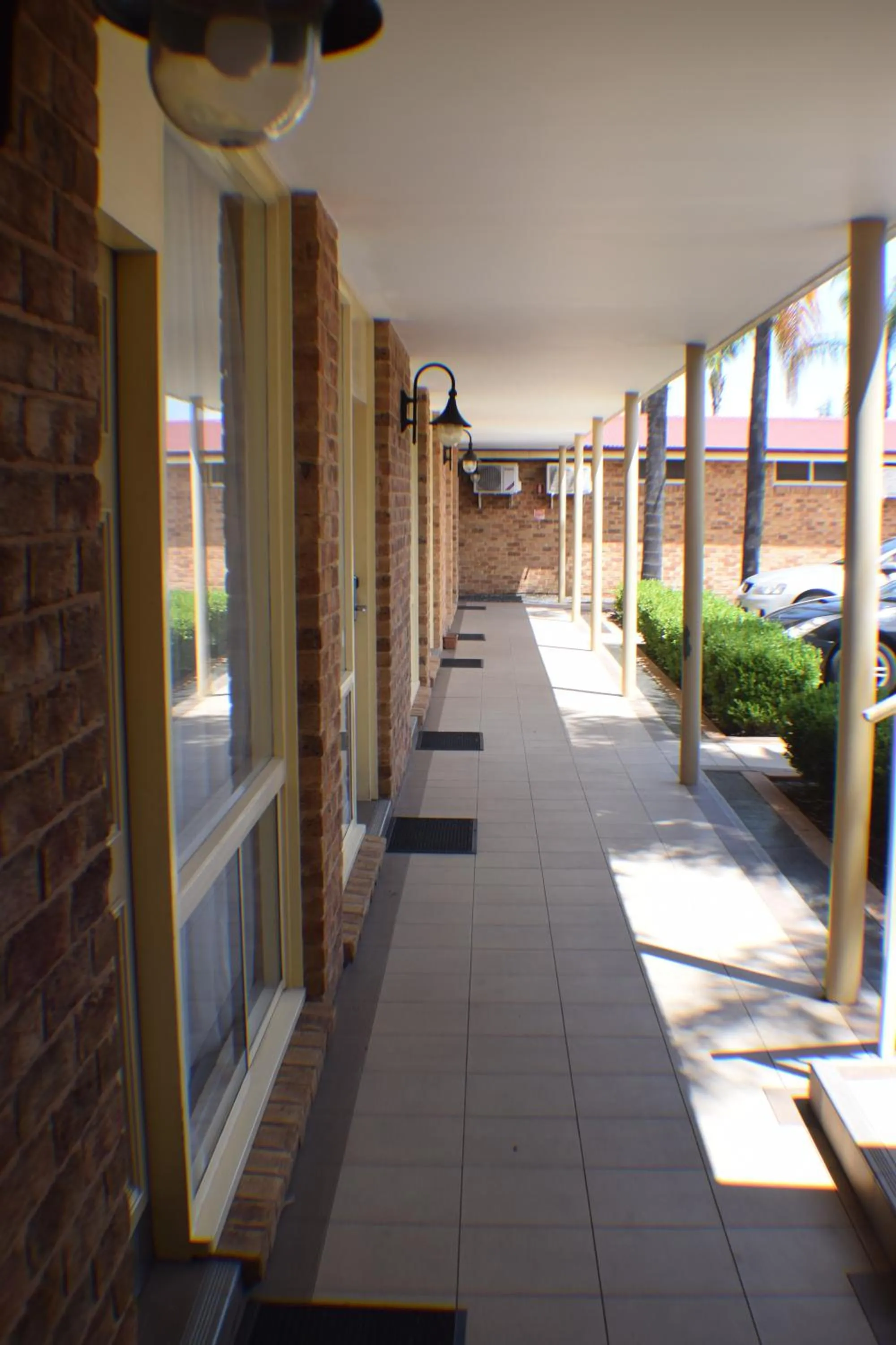 Facade/entrance in The Oxley Motel Dubbo