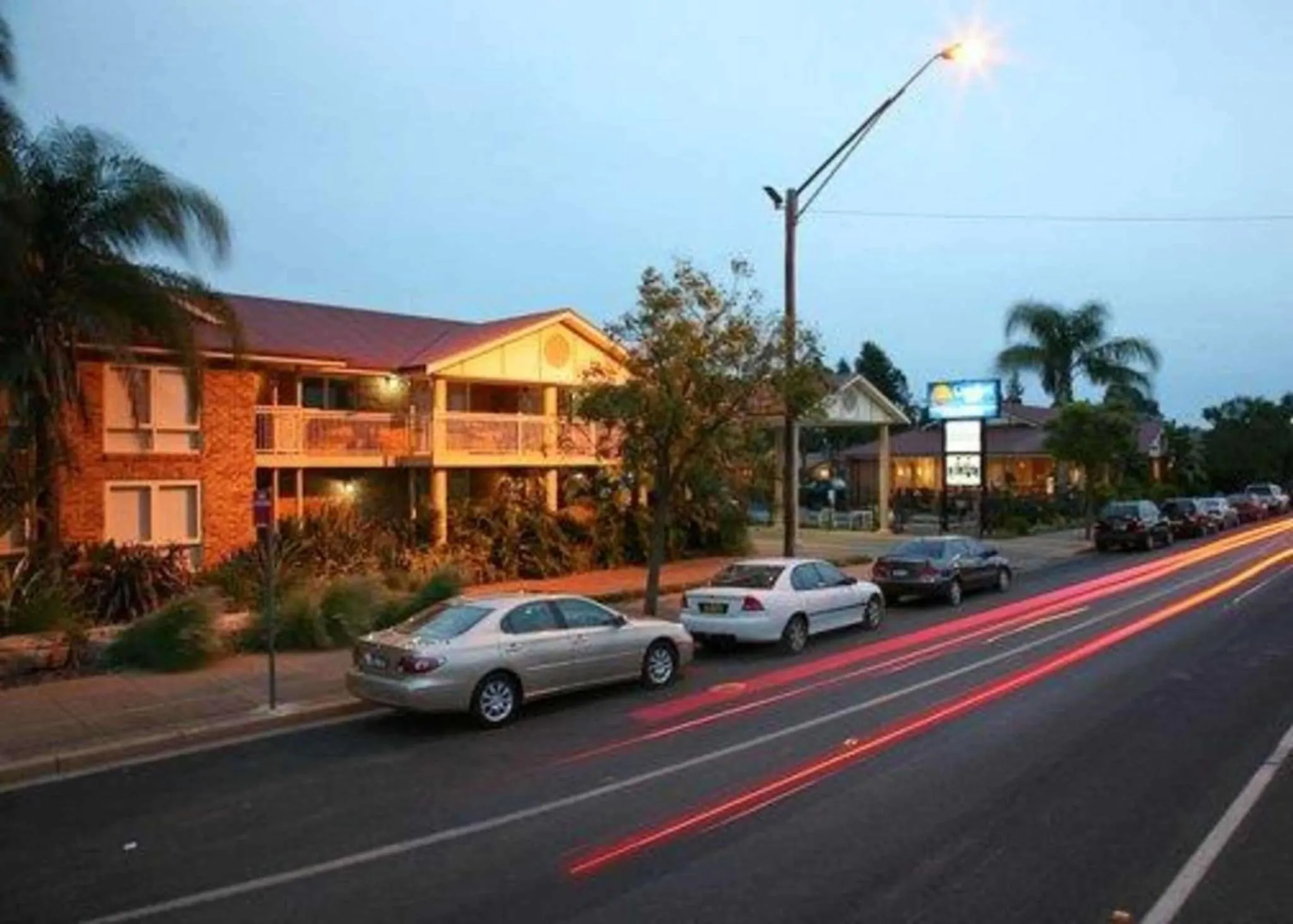 Street view in The Oxley Motel Dubbo