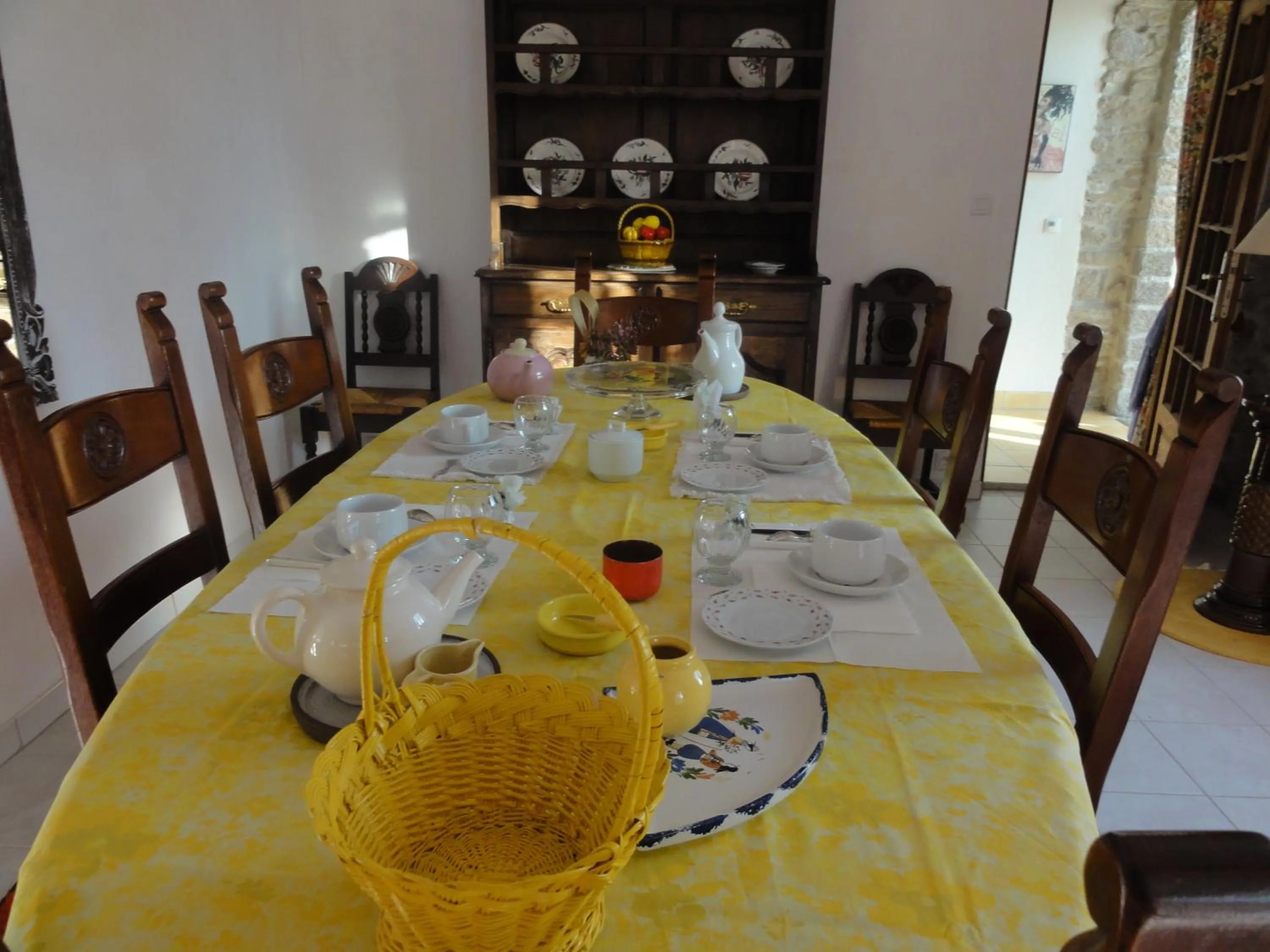 Restaurant/places to eat in Chambres d'hôtes Air Marin