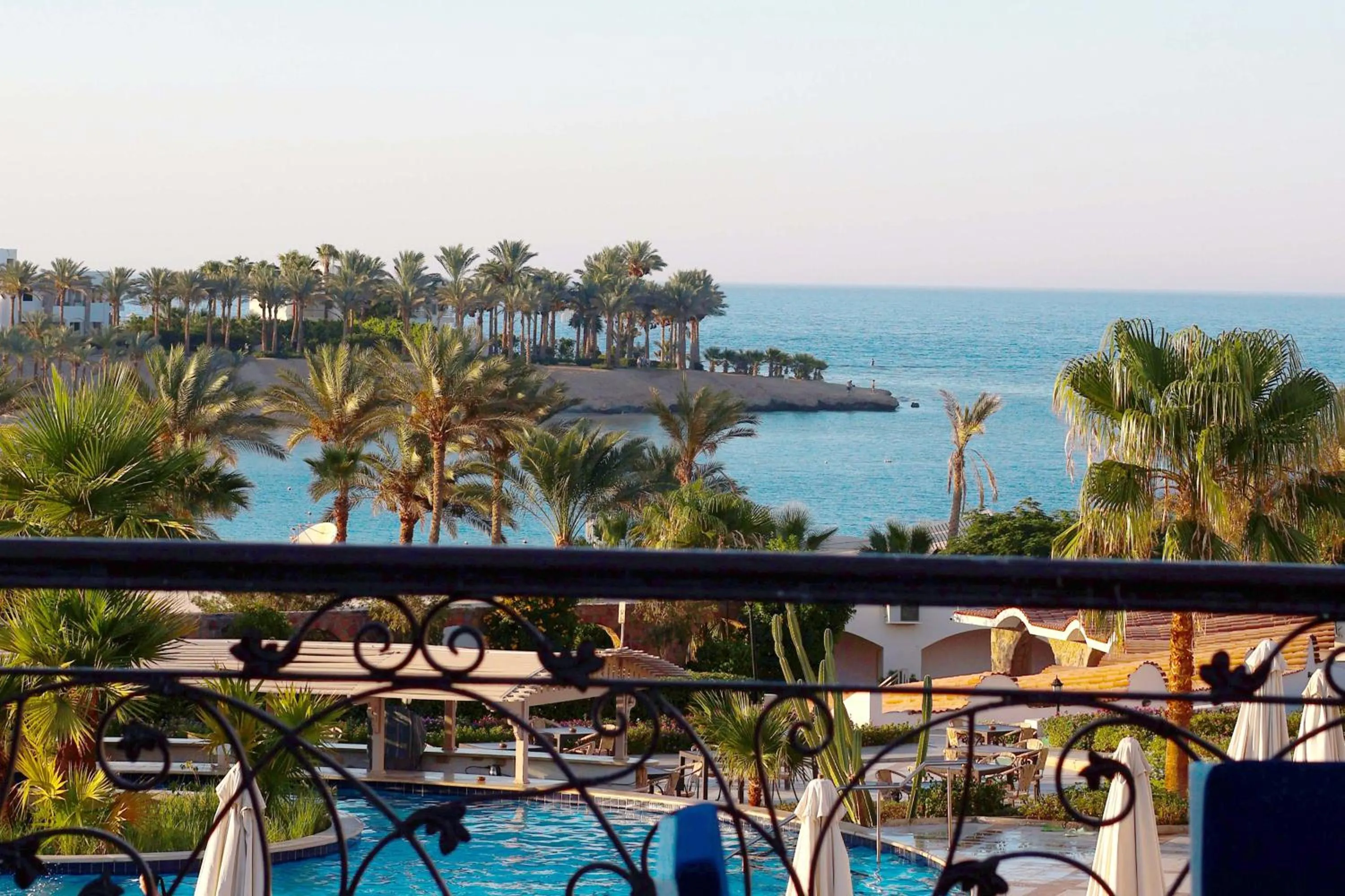 Royal Brayka Beach Resort