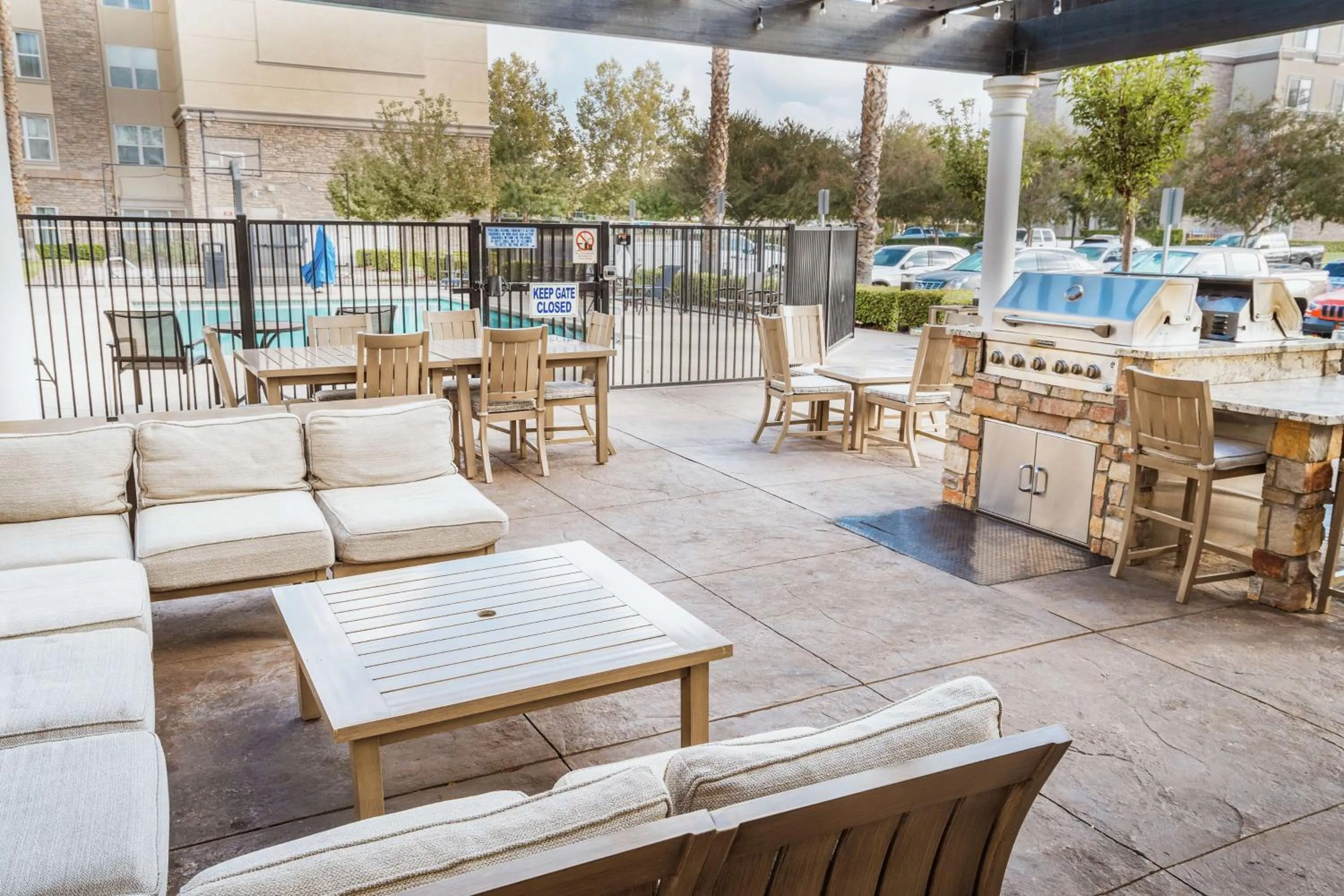 Pool view in Homewood Suites by Hilton Ontario Rancho Cucamonga