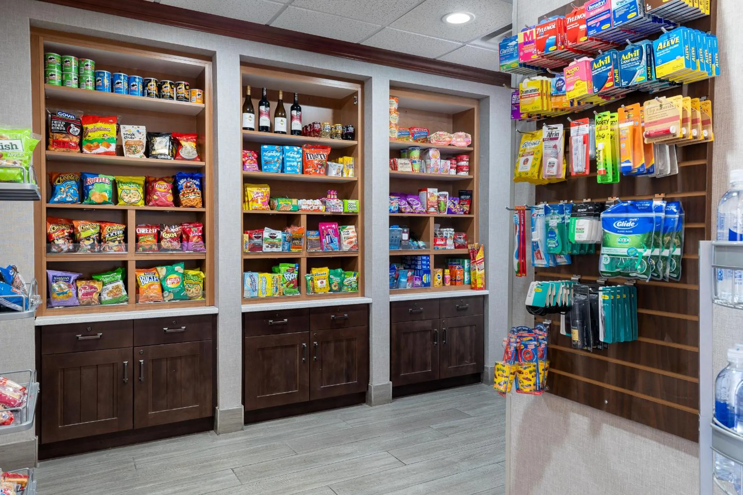 Food and drinks in Homewood Suites by Hilton Ontario Rancho Cucamonga