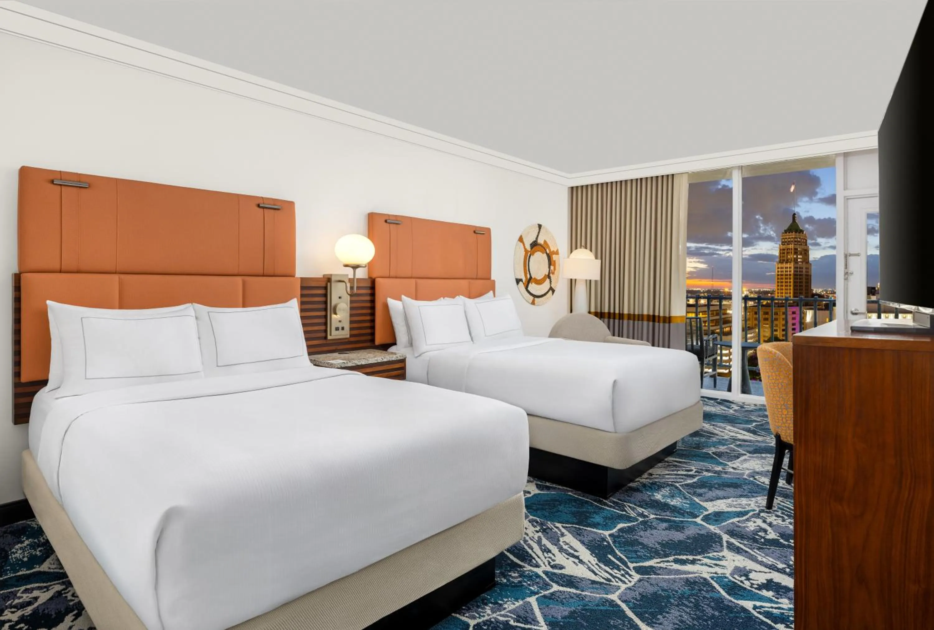 Bedroom, Bed in Hilton Palacio del Rio