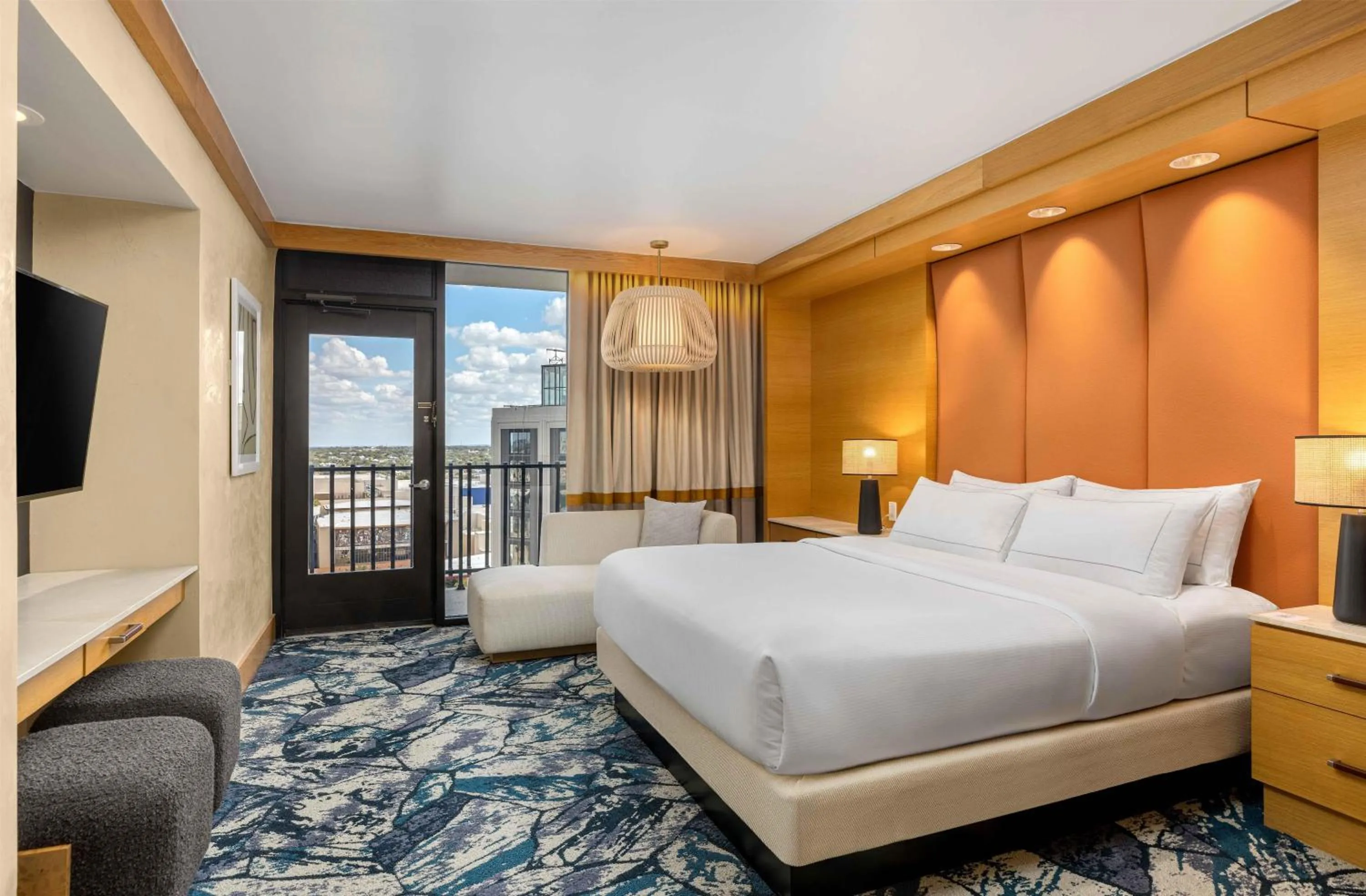 Bed in Hilton Palacio del Rio