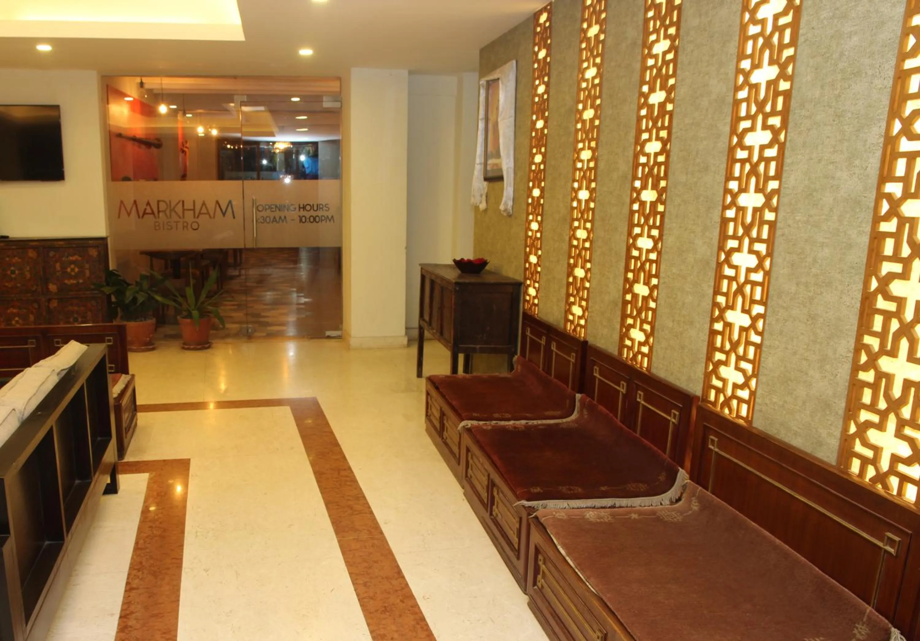 Dining area in Potala Guest House
