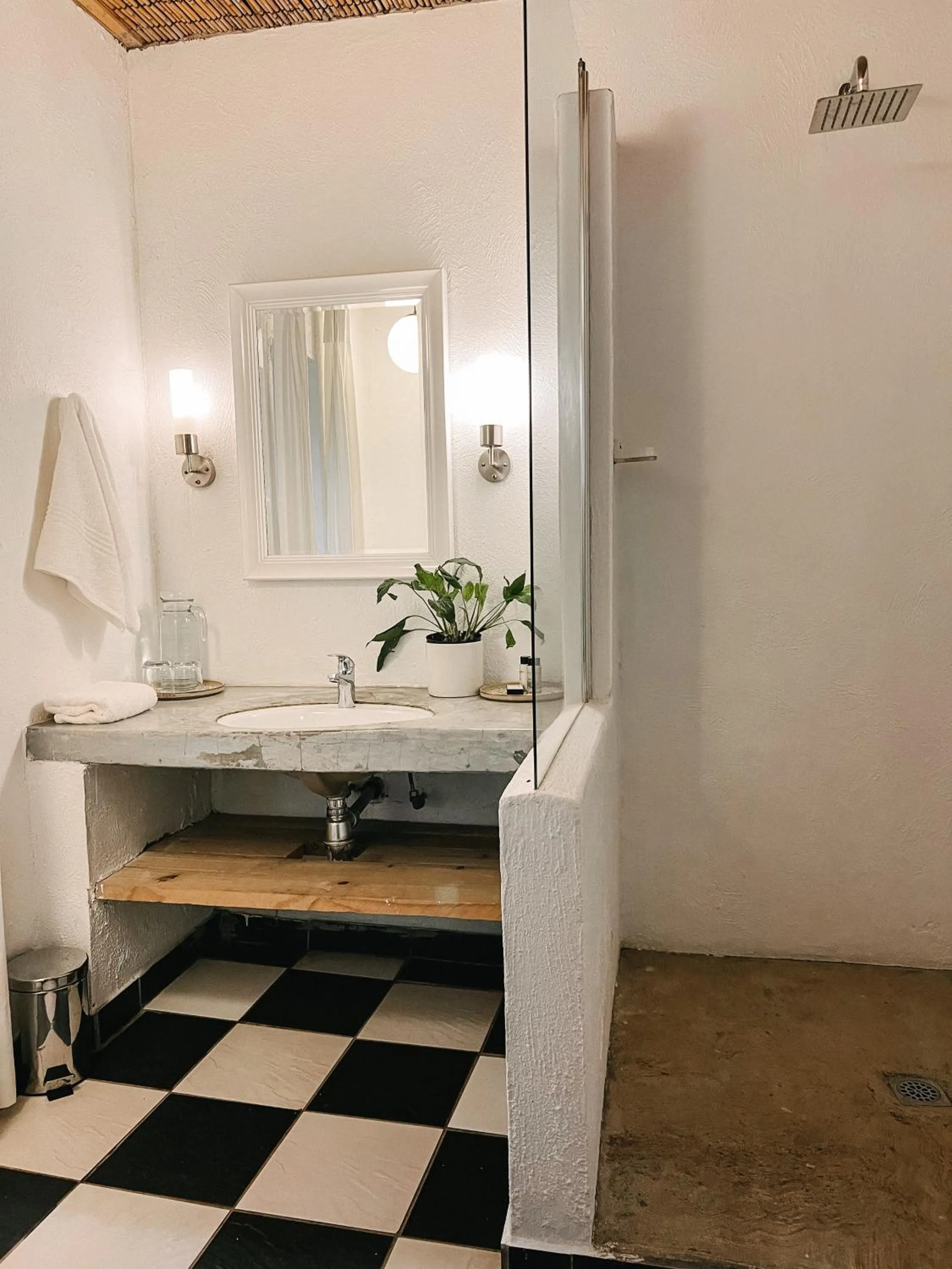 Shower in Ashbourne Country Escape Hazyview