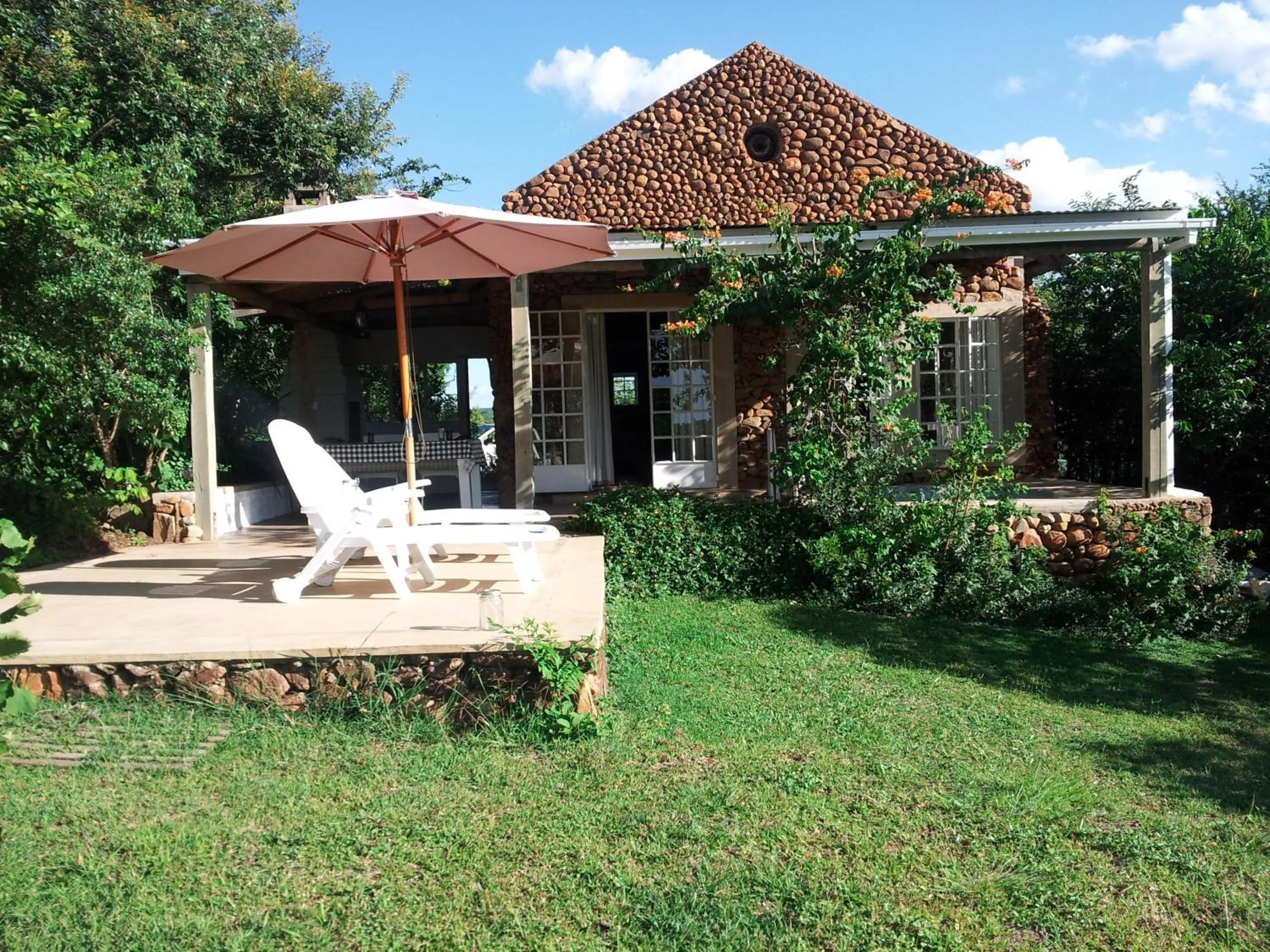 Facade/entrance in Ashbourne Country Escape Hazyview