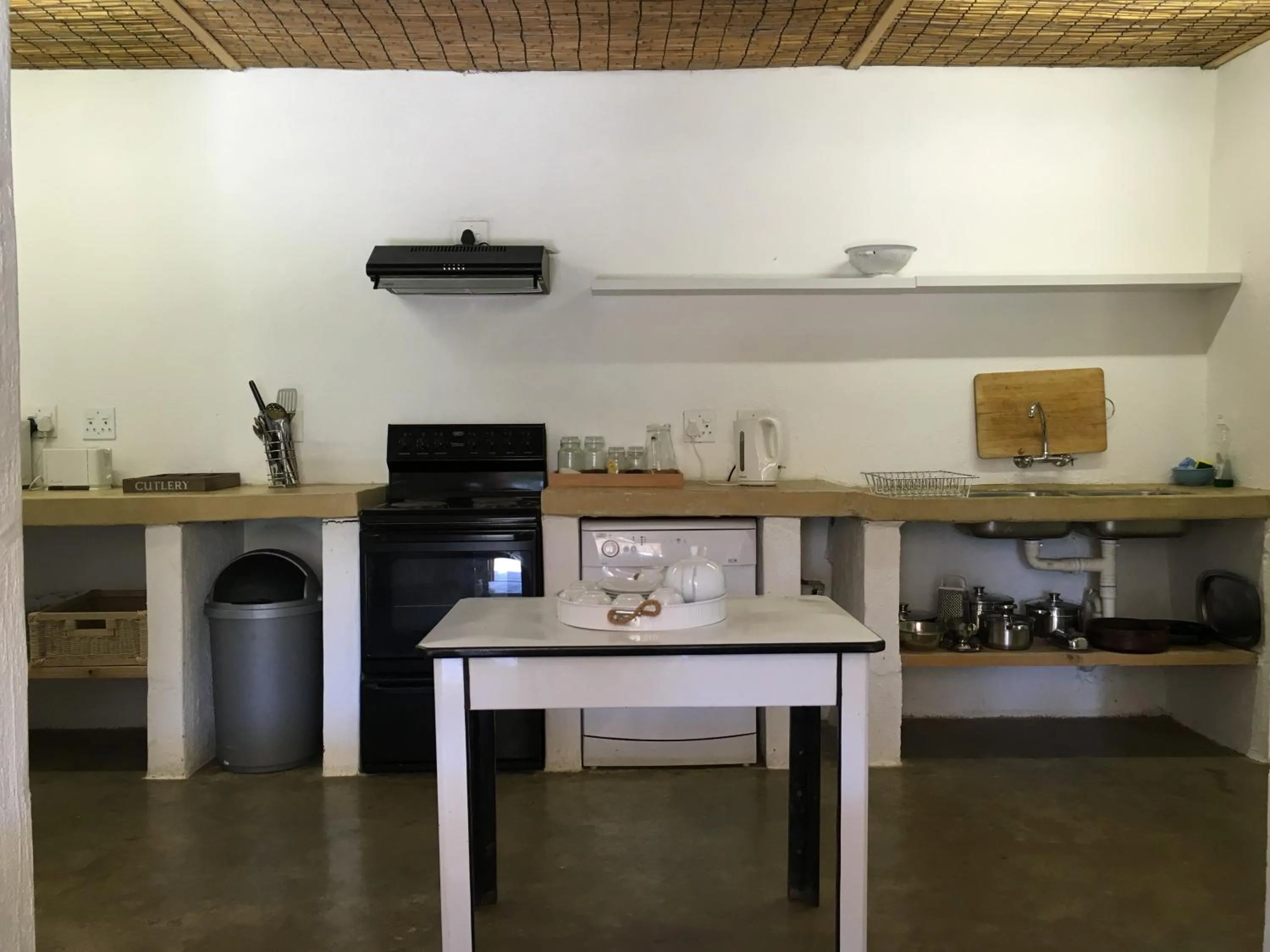 Kitchen or kitchenette in Ashbourne Country Escape Hazyview