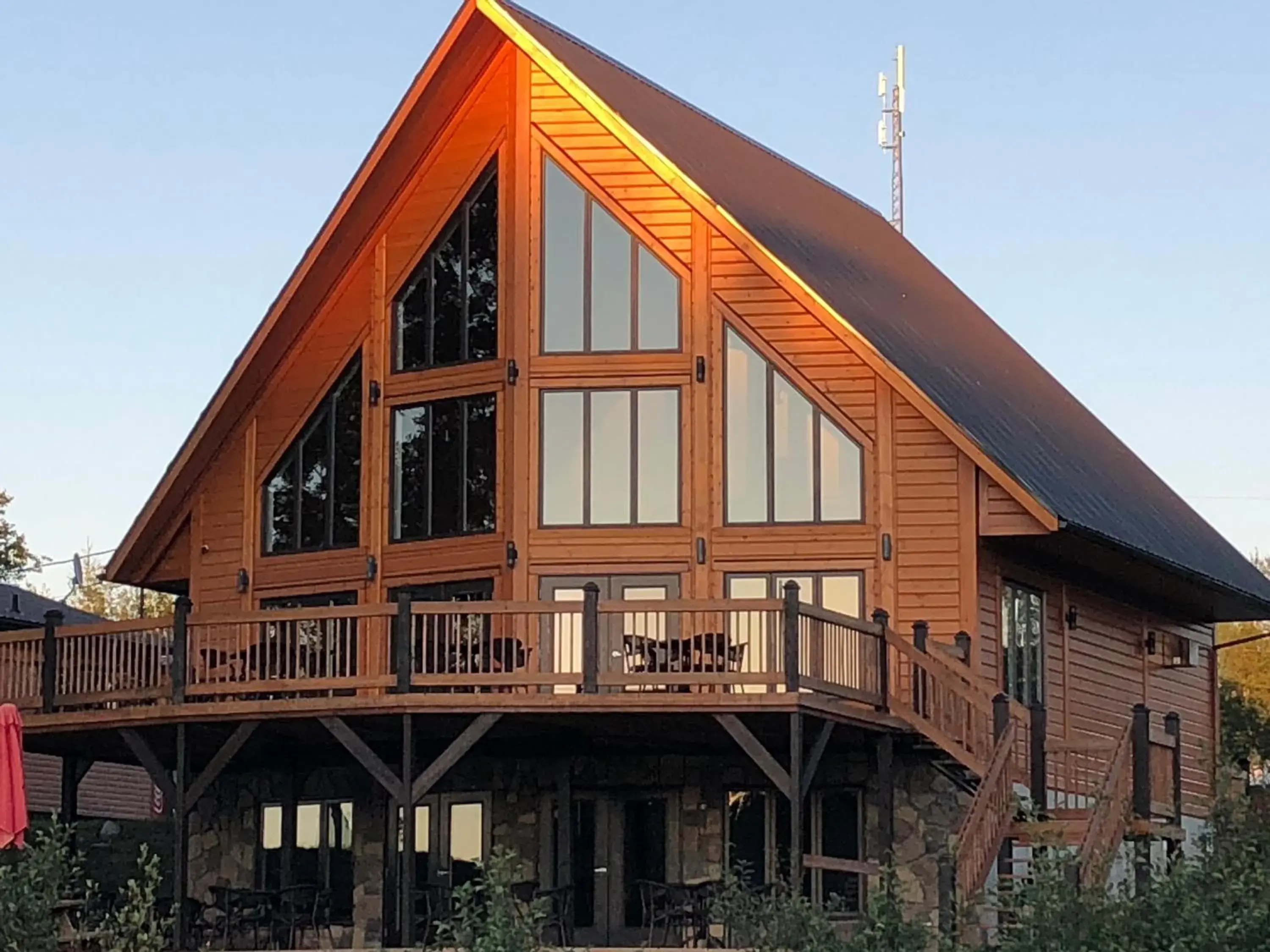 Two-Bedroom Chalet in Marina Chibougamau Two-Bedroom Chalet in Marina Chibougamau