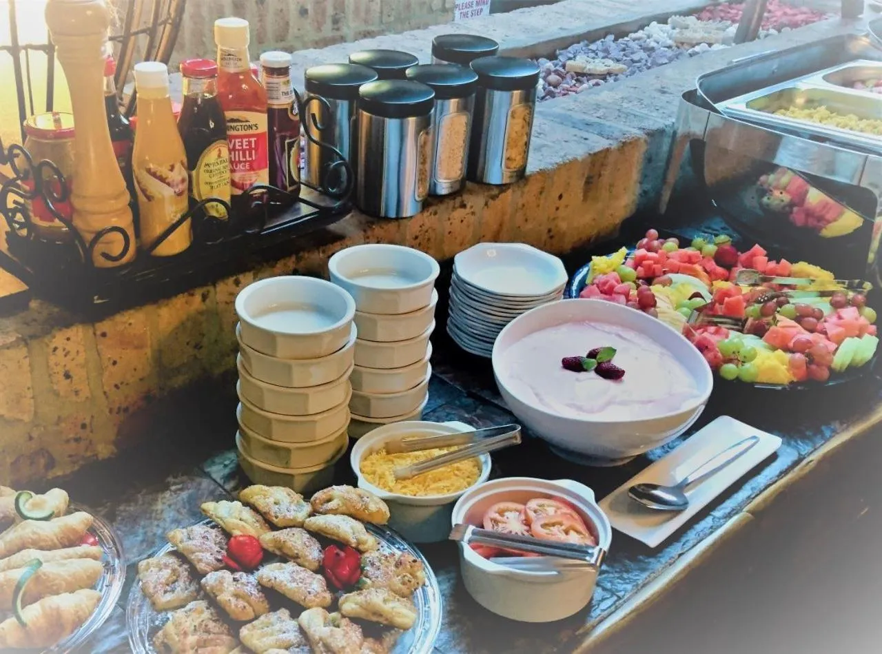 Breakfast in Klein Bosveld Guest House