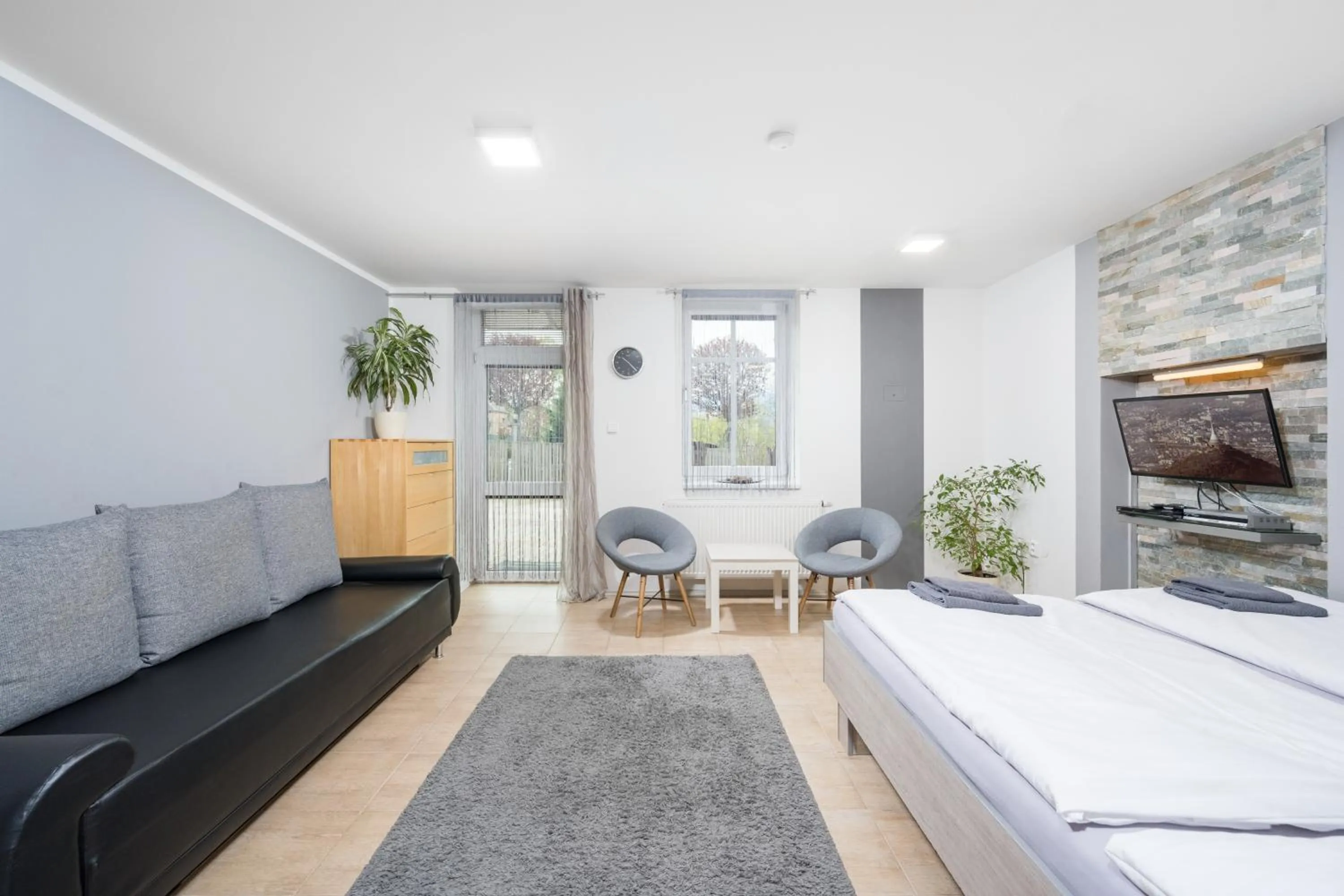 Living room, Bed in Apartmá SunGarden Liberec