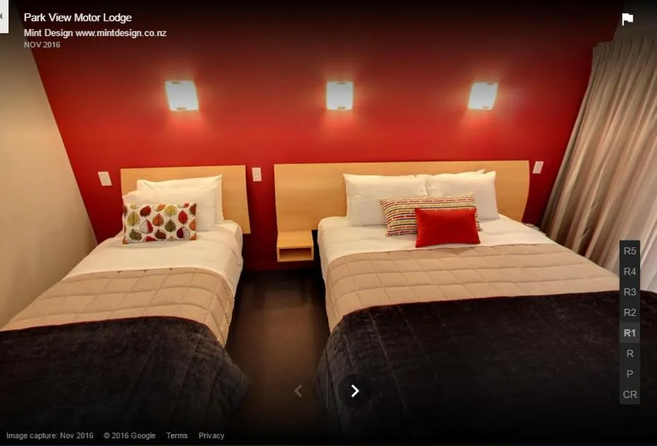 Bed in Park View Motor Lodge