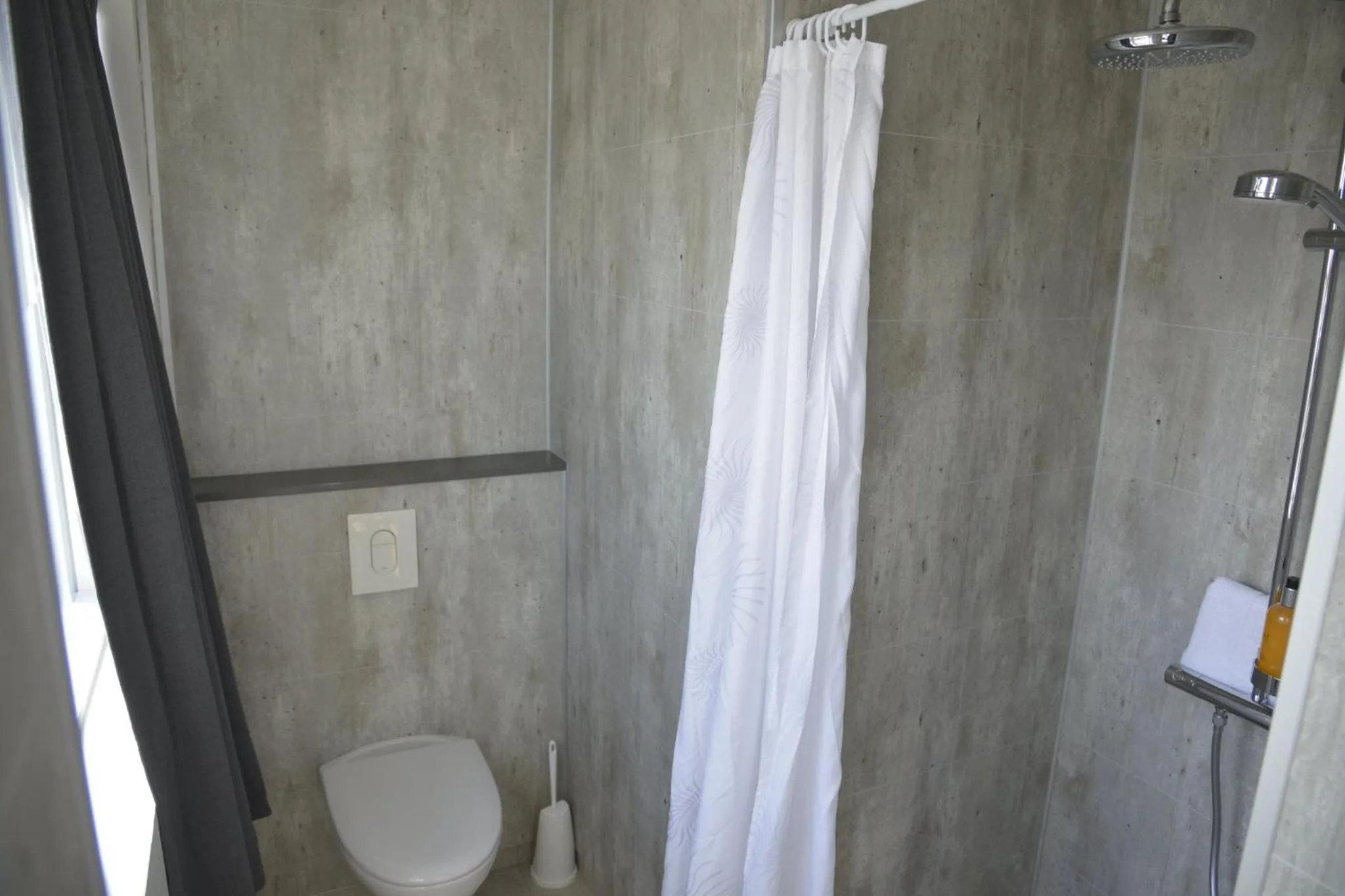 Bathroom in The Old Post Office Guesthouse